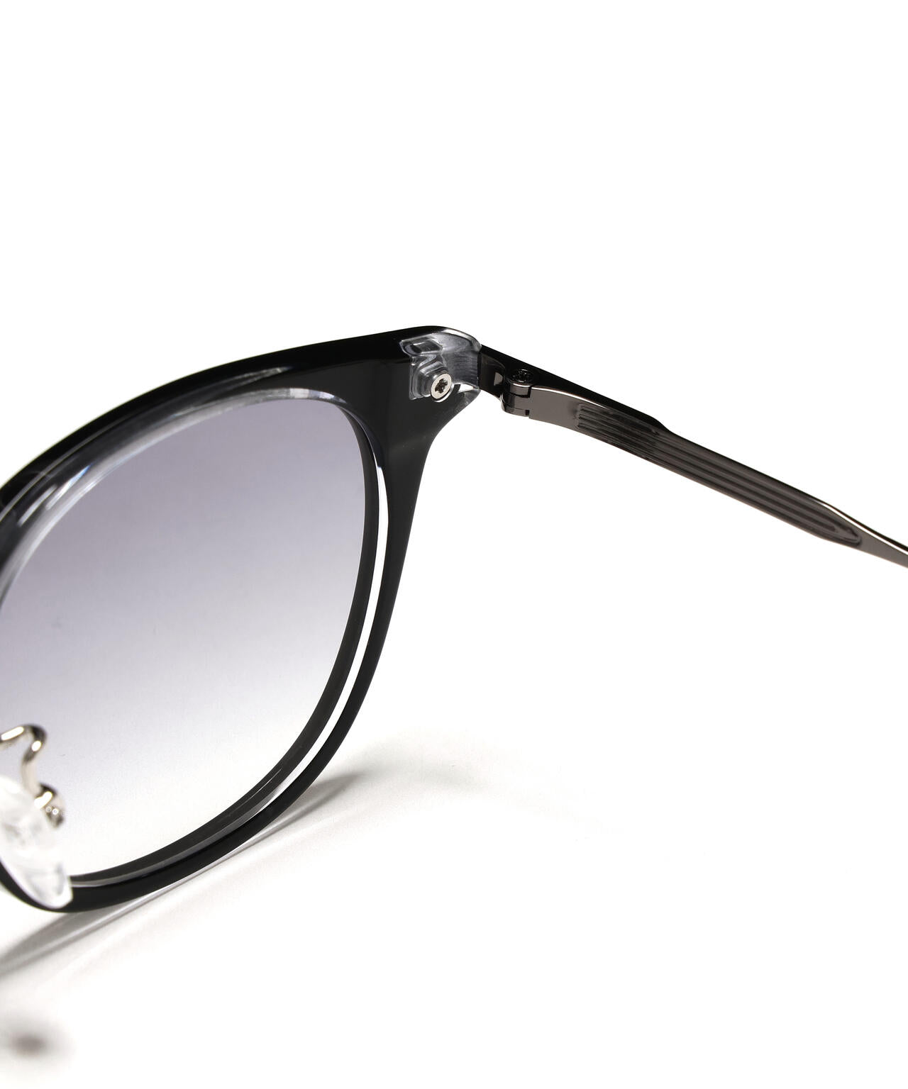 CalvinKlein/カルバンクライン/Sunglasses