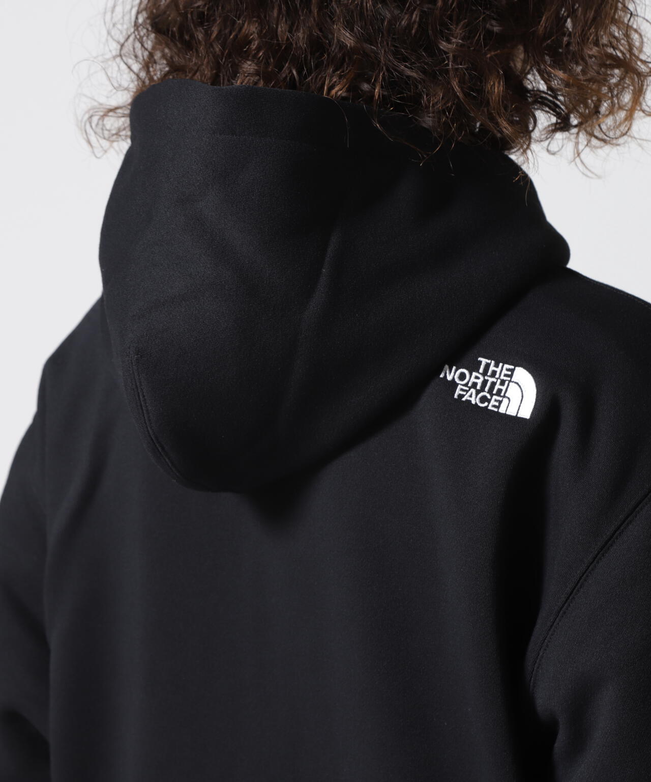 THE NORTH FACE(ザ・ノースフェイス)　Square Logo Full Zip スクエアロゴフルジップ NT62232
