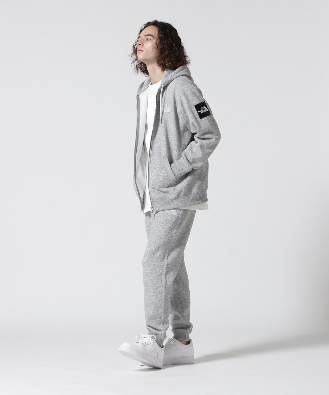 THE NORTH FACE(ザ・ノースフェイス)　Square Logo Full Zip スクエアロゴフルジップ NT62232
