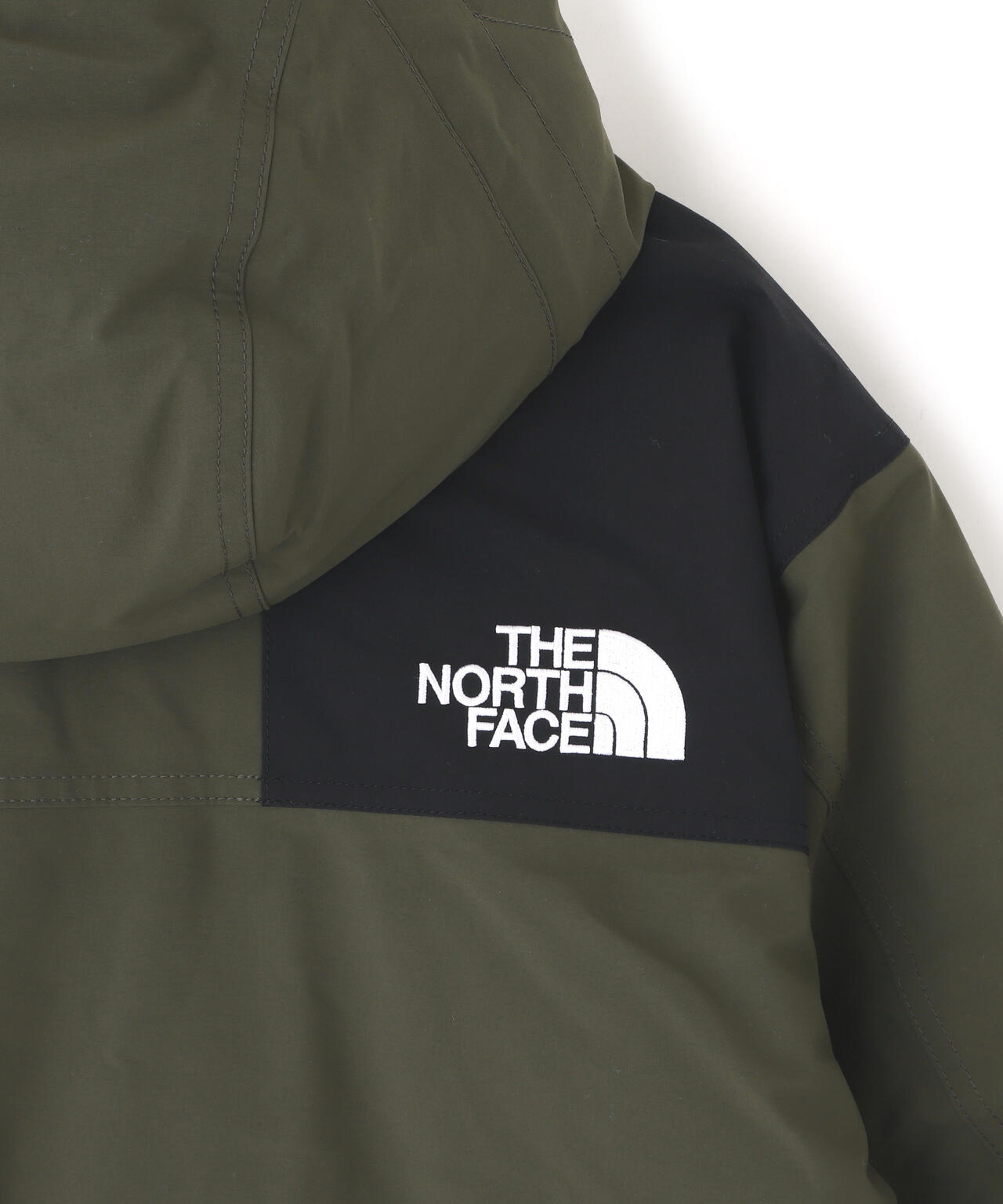 THE NORTH FACE (ザ・ノースフェイス）Mountain Down Jacket マウンテンダウンジャケット（ユニセックス)