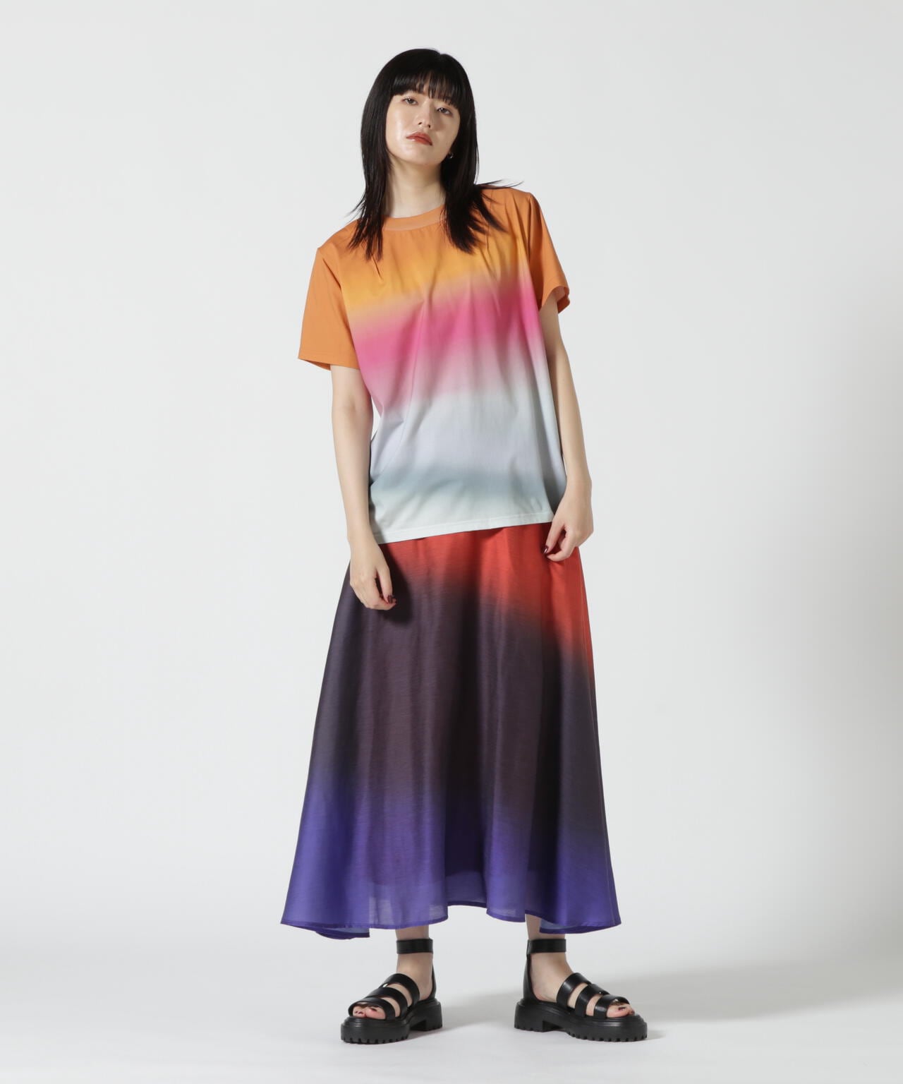 AULA AILA（アウラ アイラ）別注グラデーションTシャツ