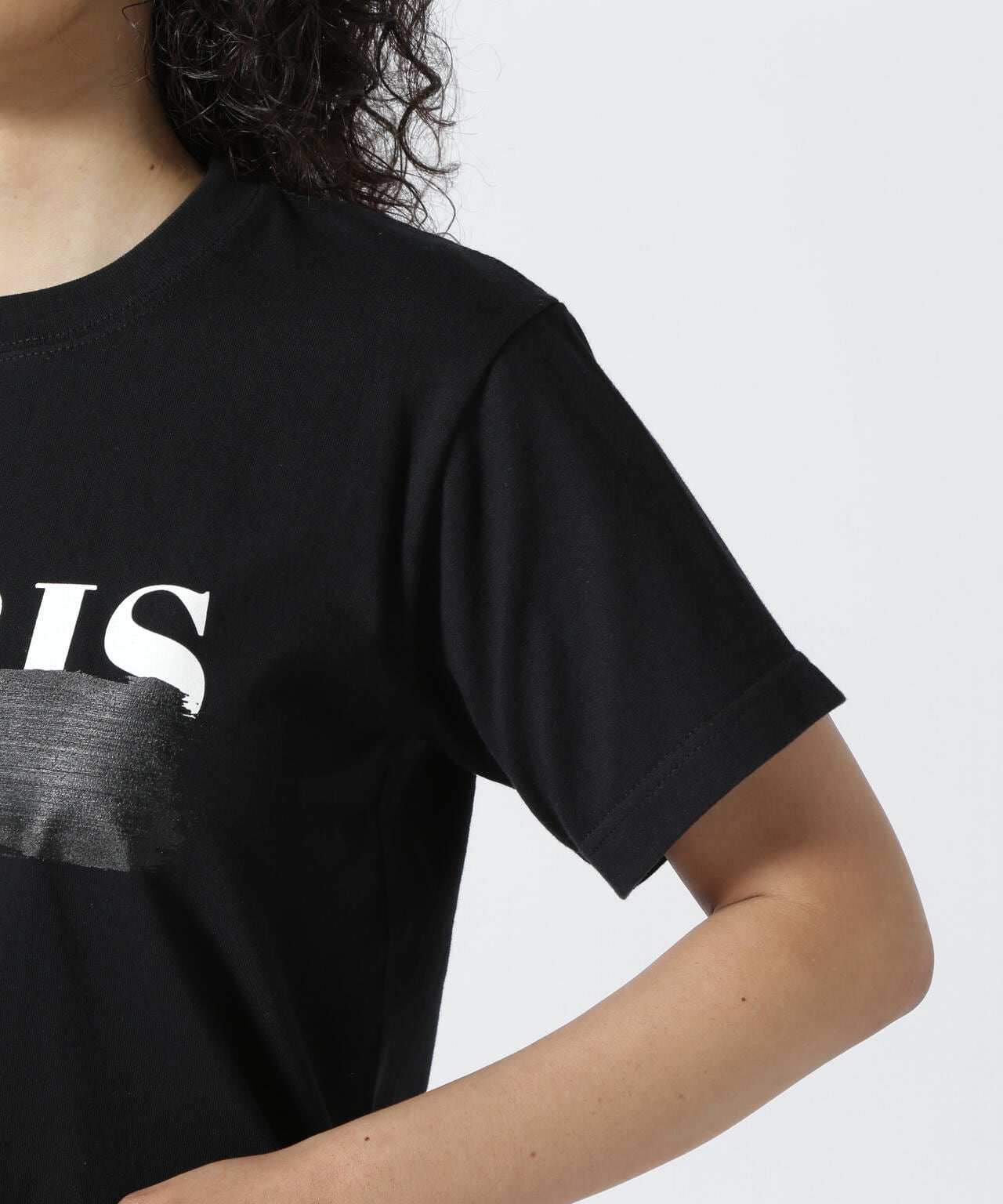 DROIT BELLO（ドロイトベロ）ブラッシュPARIS Tシャツ
