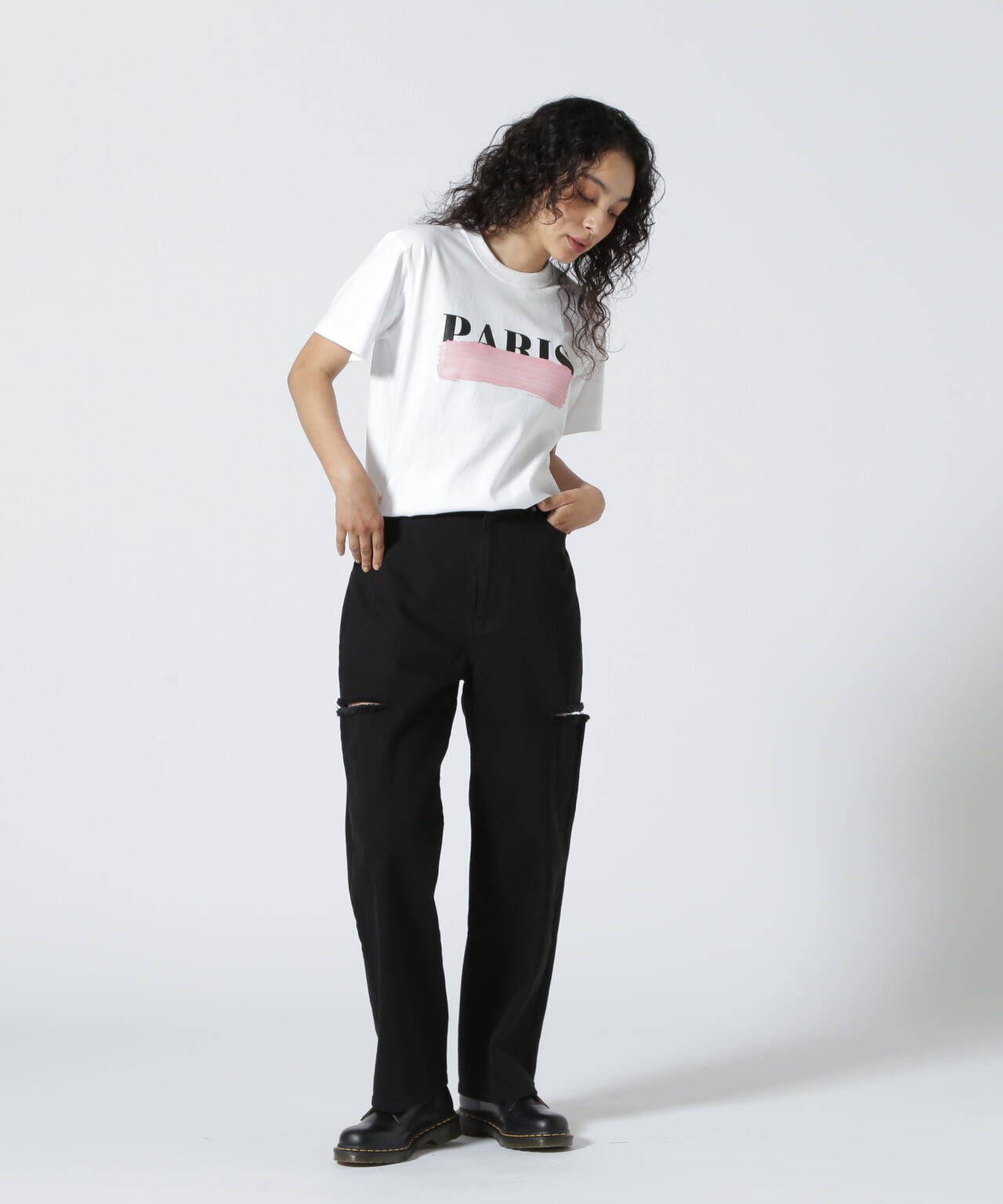DROIT BELLO（ドロイトベロ）ブラッシュPARIS Tシャツ