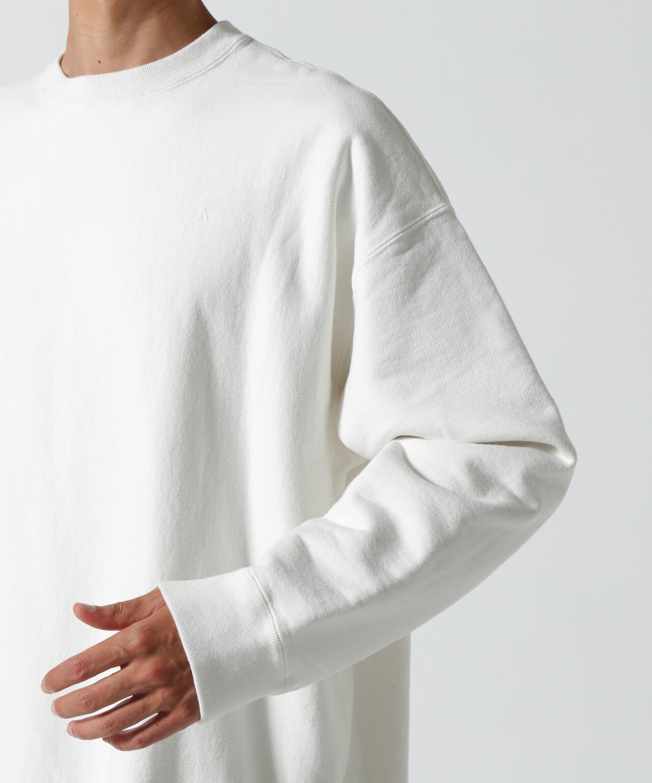 ATON (エイトン) GARMENT DYED URAKE  OVERSIZED PULLOVER