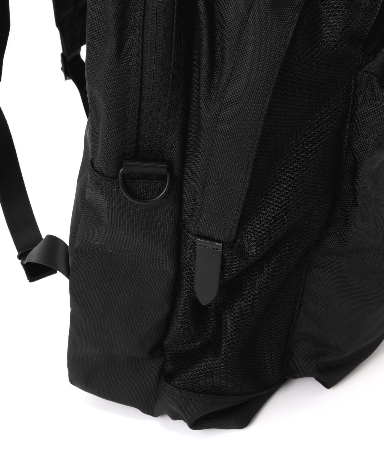 SLOW(スロウ)ballistic air -mesh day pack S-