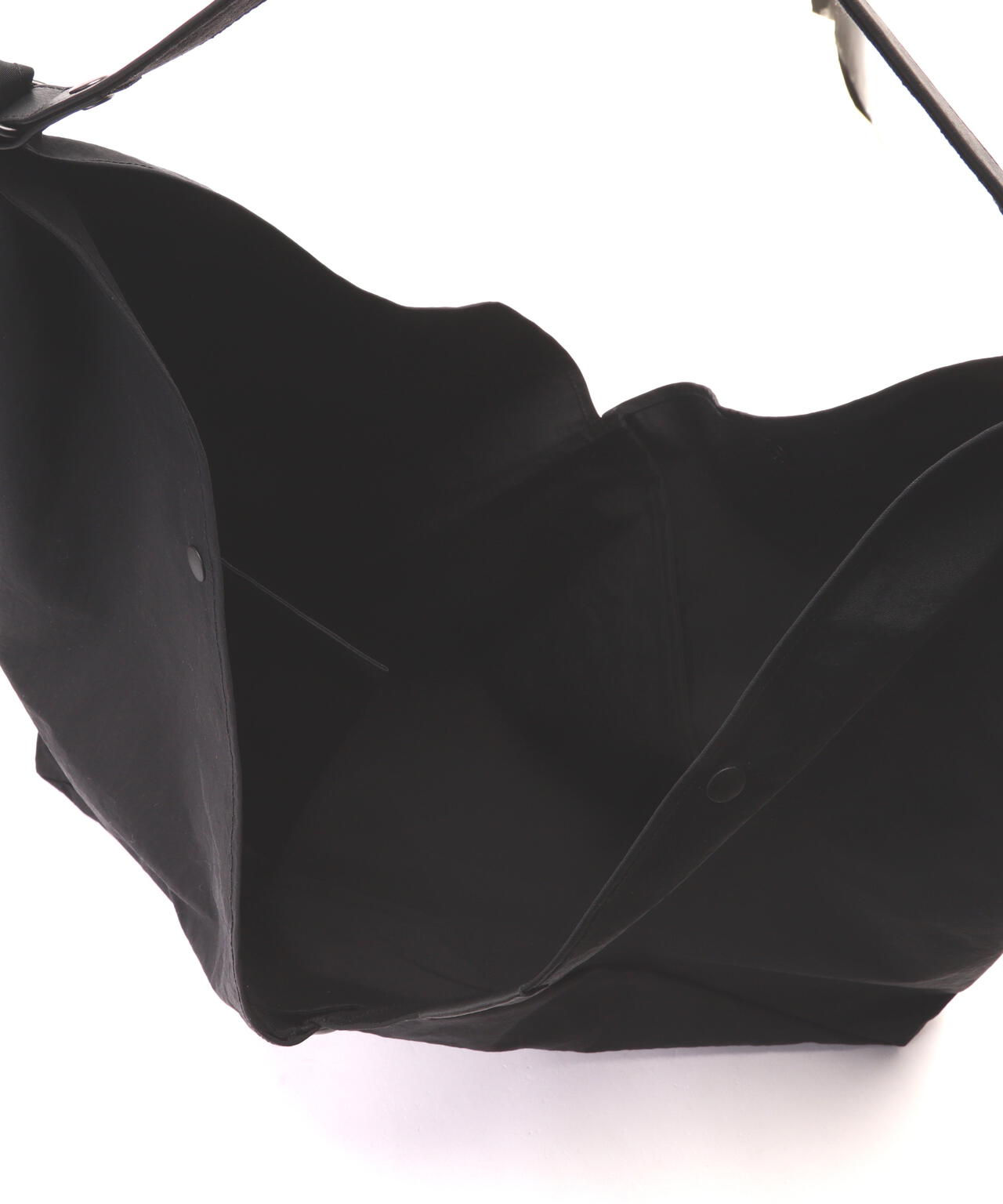SLOW(スロウ)span nylon-wrap bag L-(586S113K) スパンナイロンバッグL