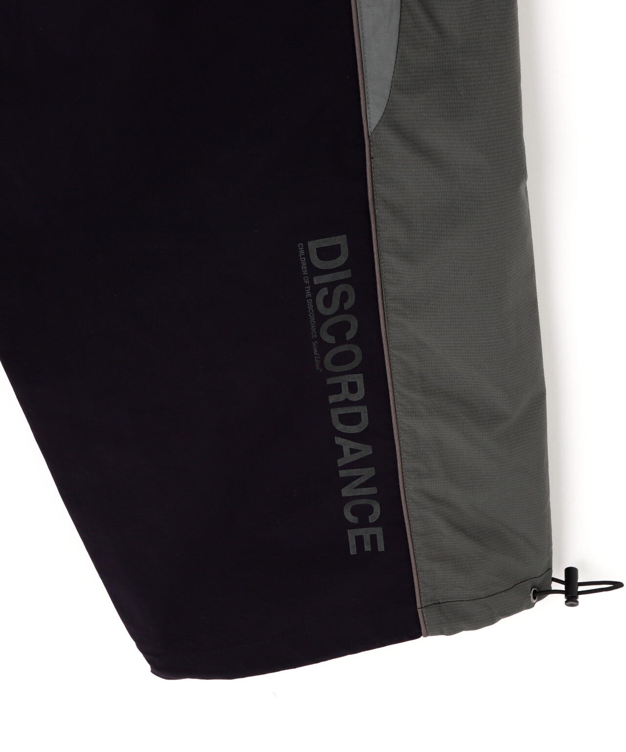 Children of the discordance / Second Edition / TRACK PANT