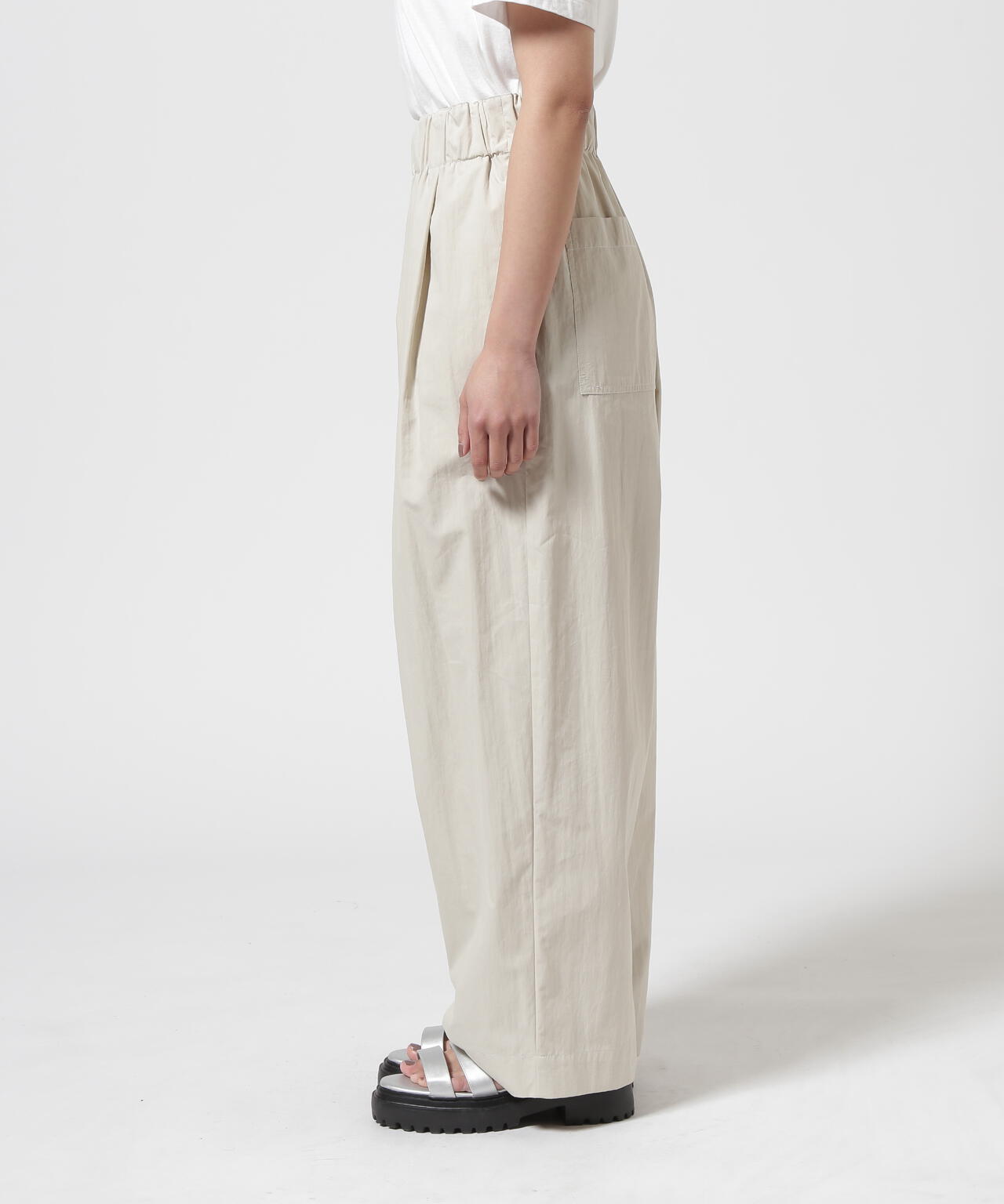 DROIT BELLO（ドロイトベロ）2Tuck Easy Pants