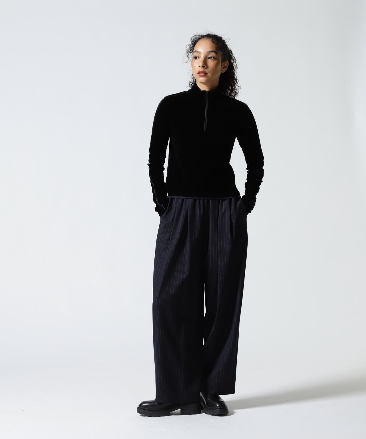 DROIT BELLO（ドロイトベロ）ストライプパンツ