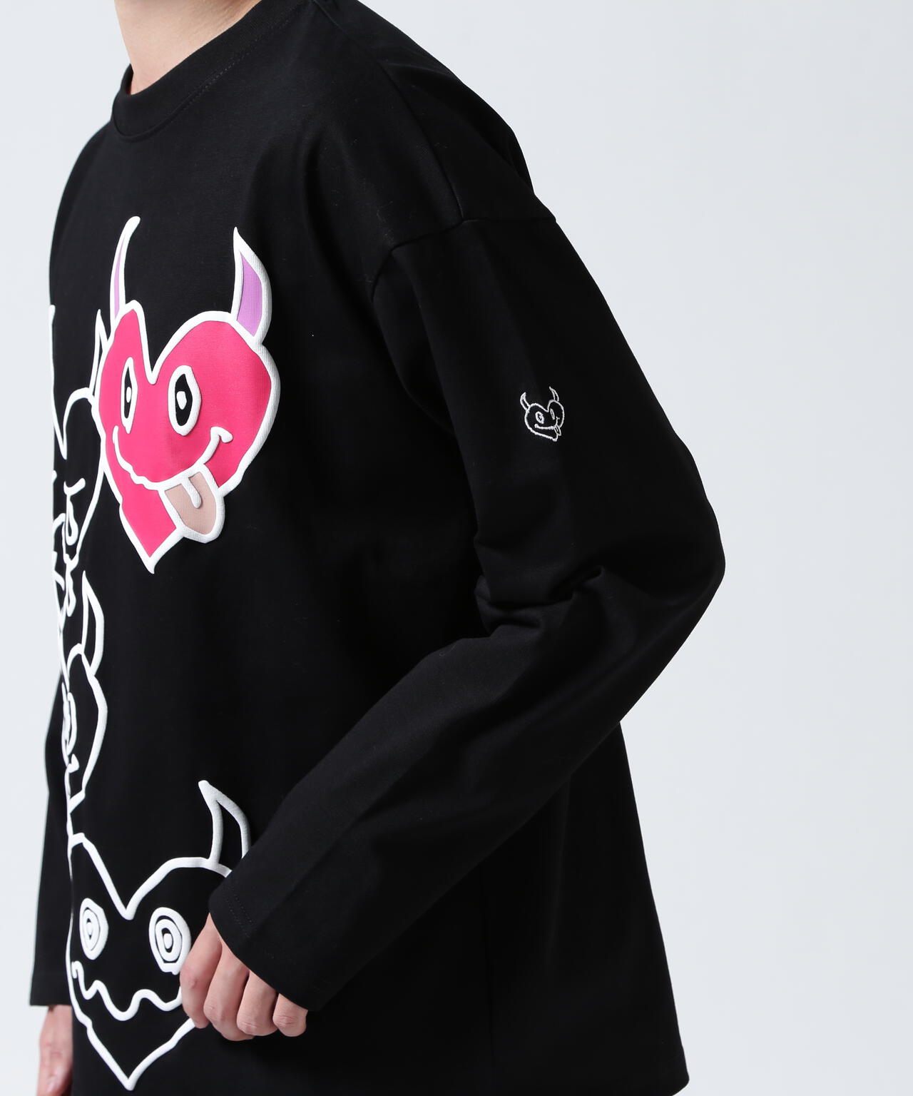 maxsix(マックスシックス）ONI HERTS L/S TEE