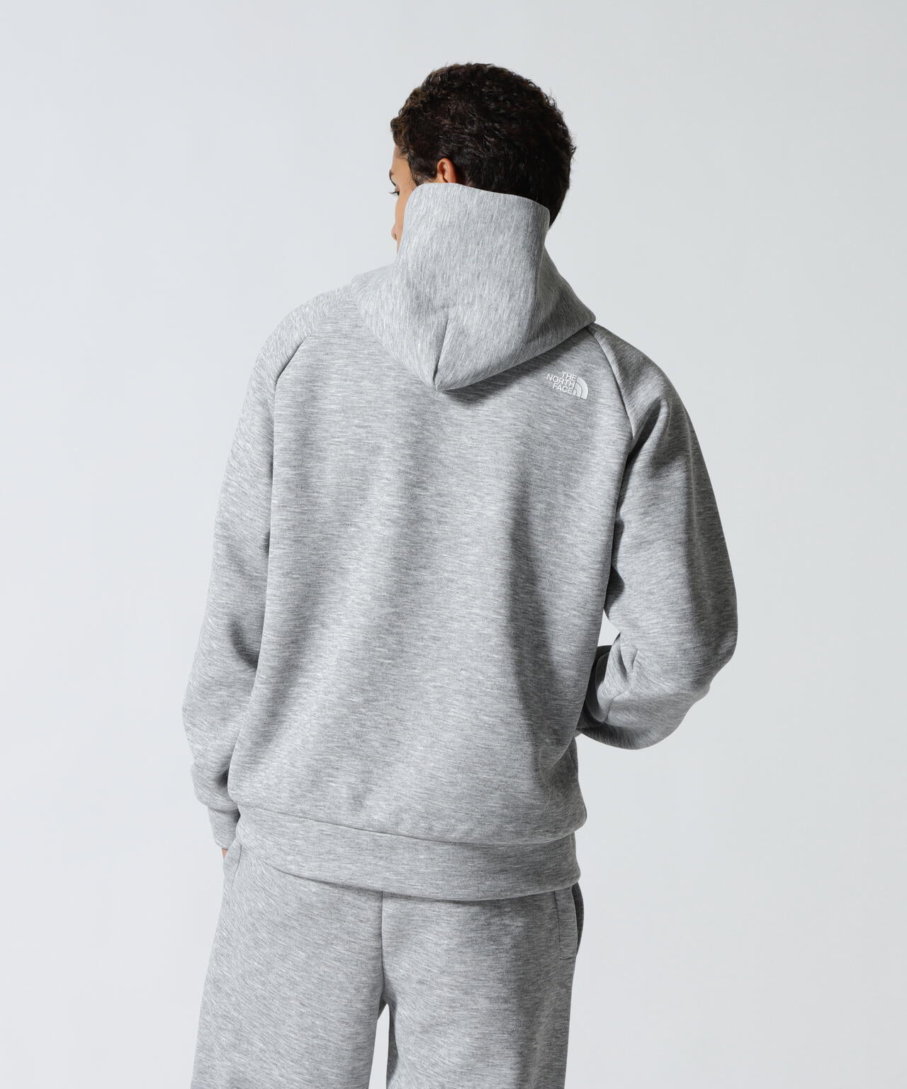 THE NORTH FACE (ザ・ノース・フェイス）Tech Air Sweat Hoodie