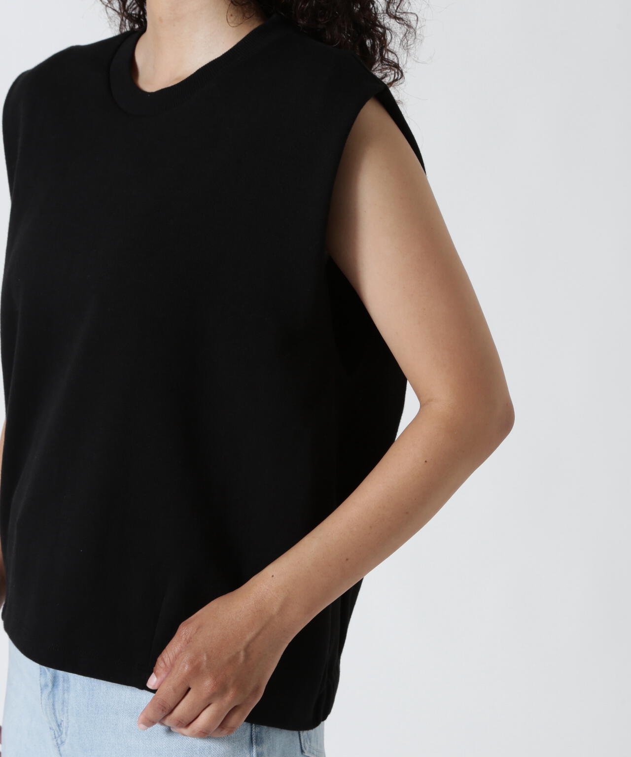 YENN（イエン）SLEEVELESS SWEAT PO /Y253-81077
