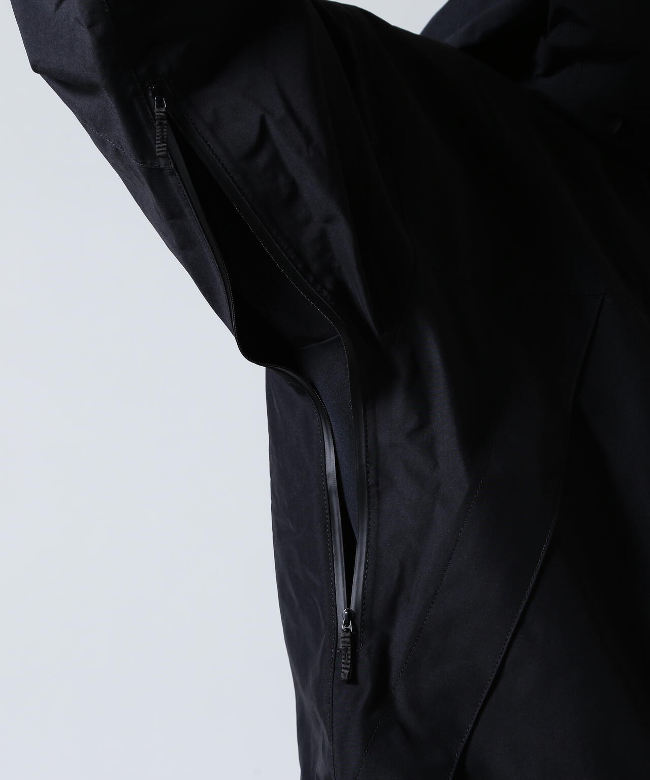 THE NORTH FACE (ザ・ノース・フェイス）Mountain Jacket