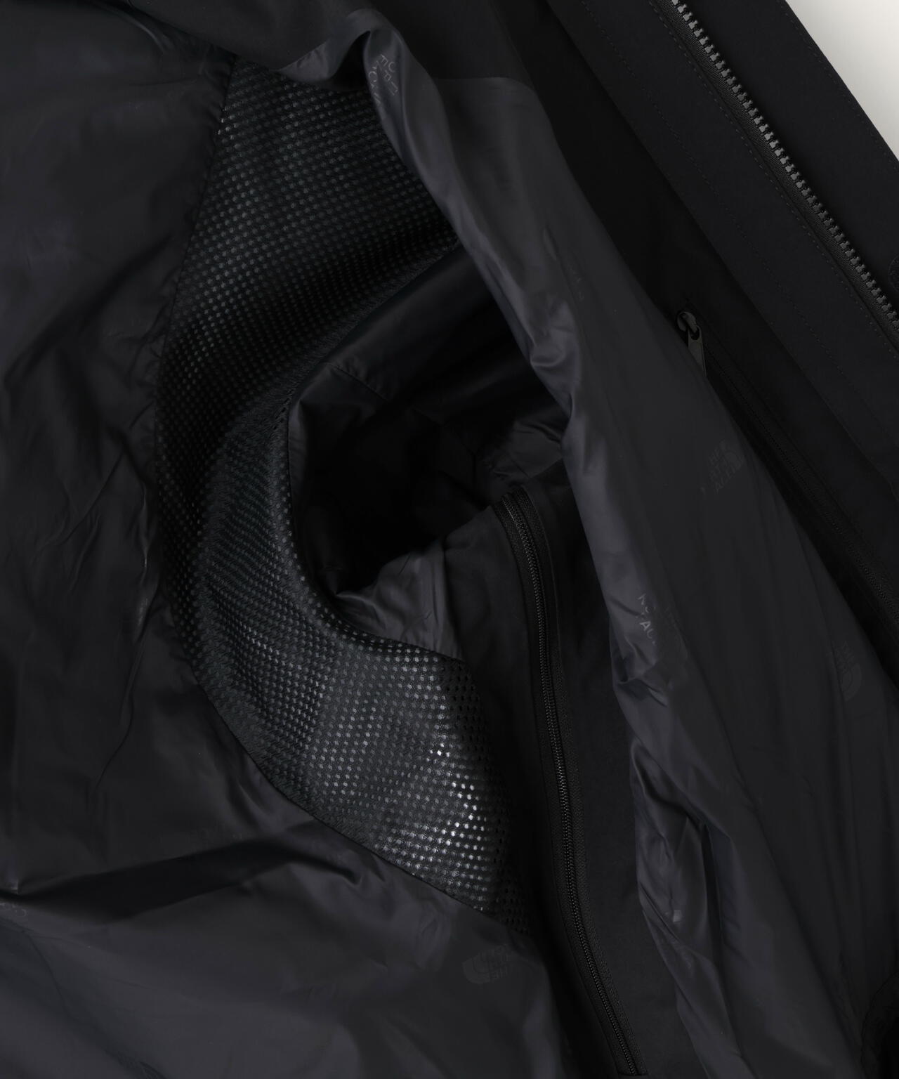 THE NORTH FACE (ザ・ノース・フェイス）Mountain Jacket