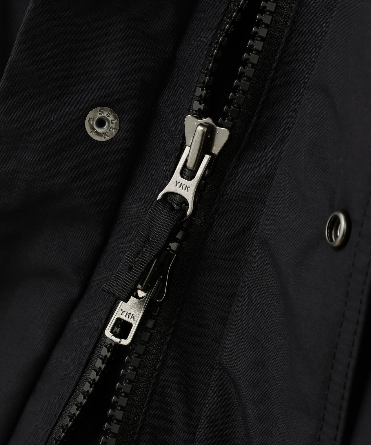 THE NORTH FACE (ザ・ノース・フェイス）Mountain Down Jacket