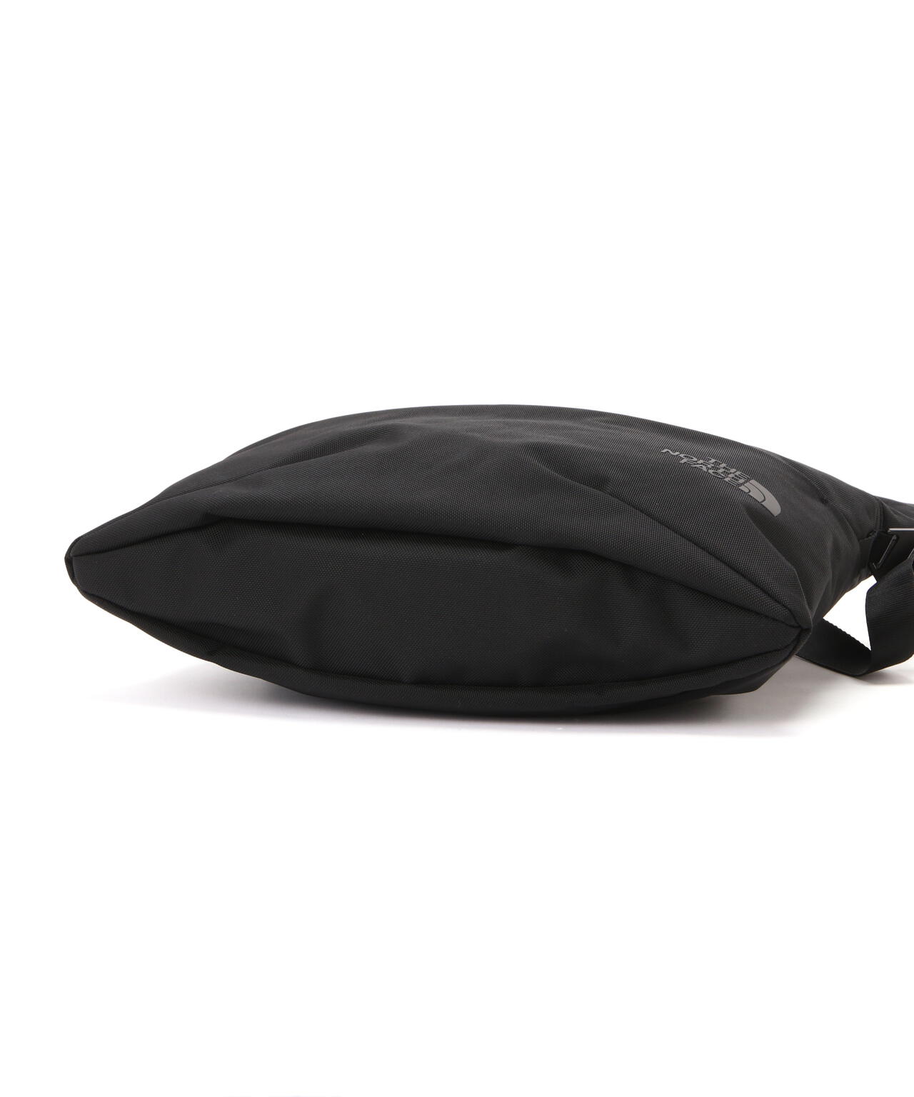 THE NORTH FACE / Pyrenees Shoulder L NM82508