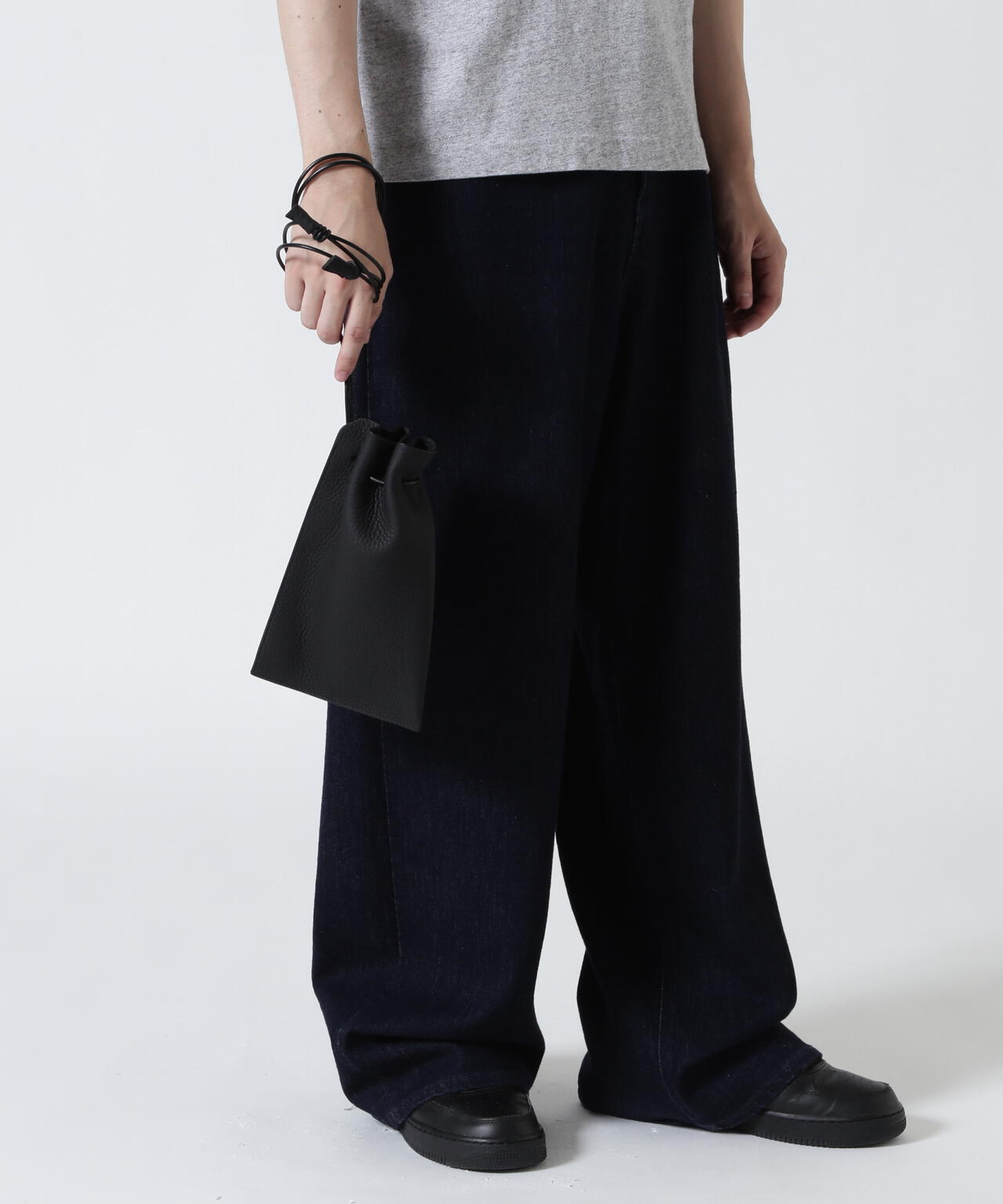 ITTI/イッチ/HERRIE KINCHAKU POUCH - PM / DIPLO SKY