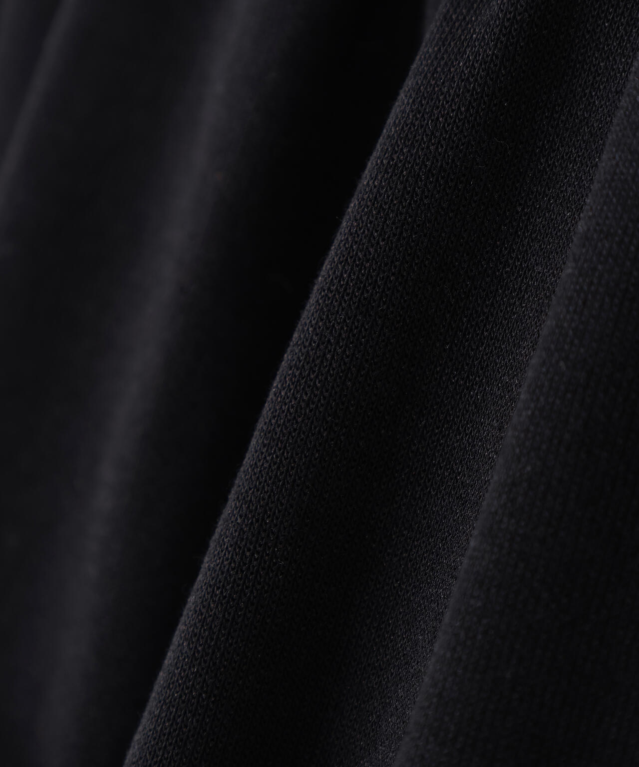DROIT BELLO（ドロイトベロ）ポンチカーブパンツ