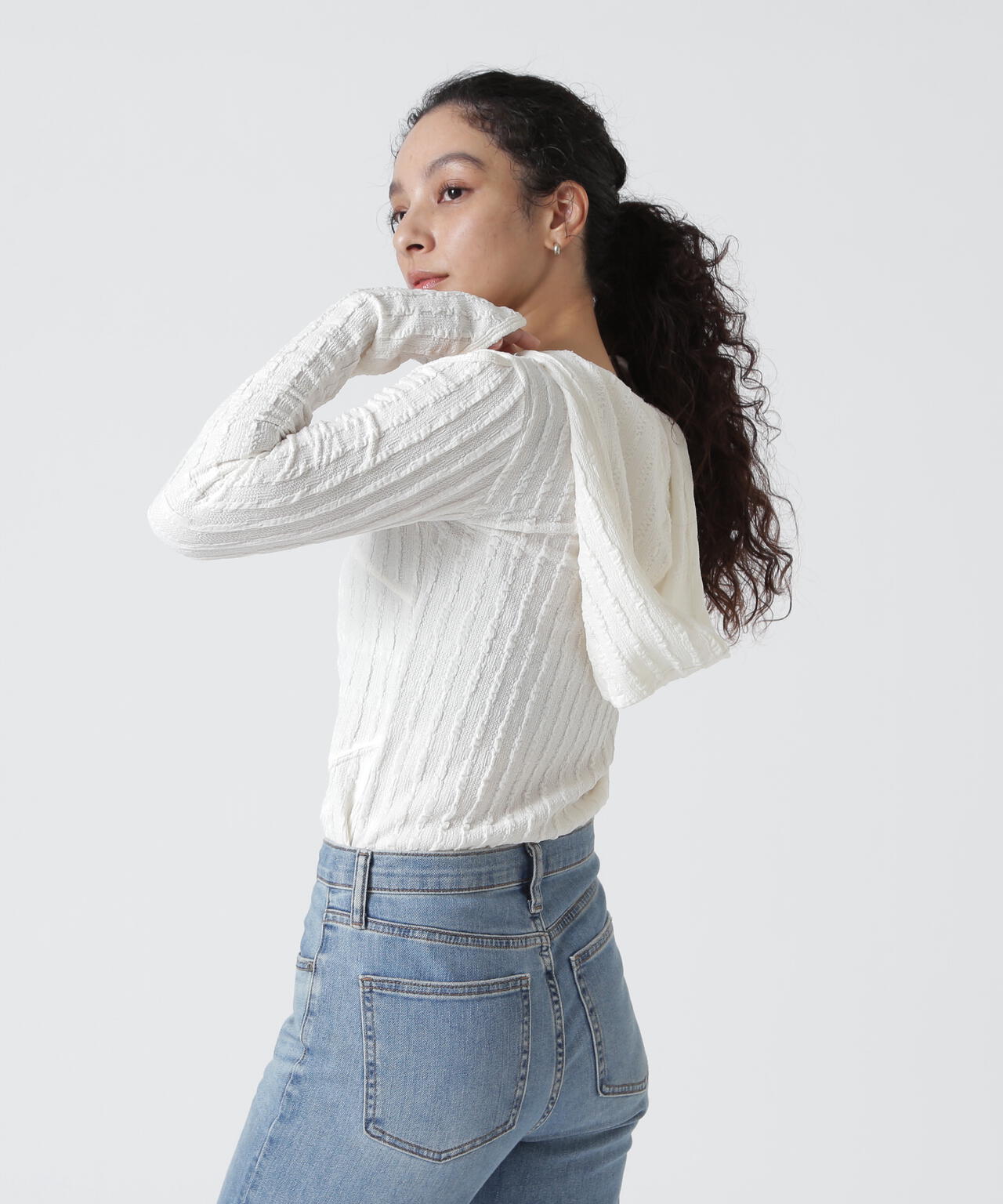 Knuth Marf（クヌースマーフ）hooded jacquard top