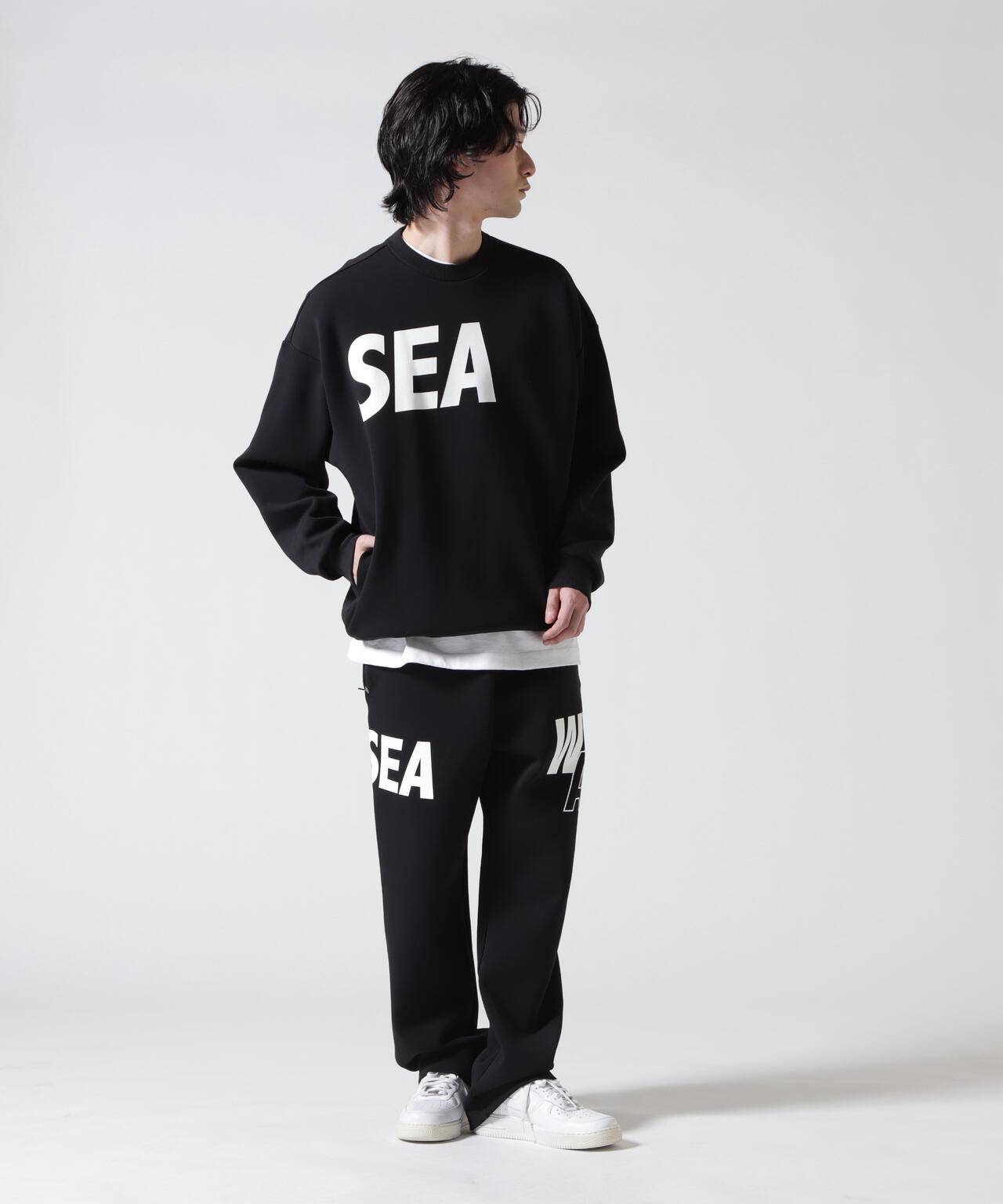WIND AND SEA（ウィンダンシー）Loose fit crewneck sweat shirt