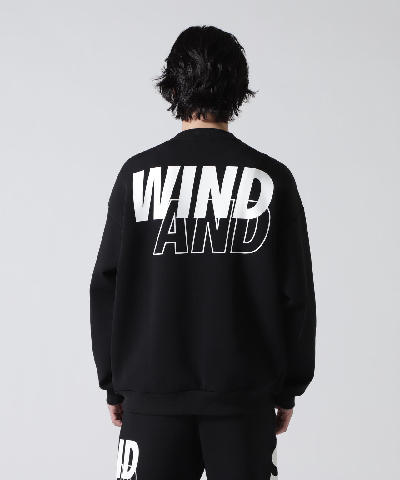 WIND AND SEA（ウィンダンシー）Loose fit crewneck sweat shirt