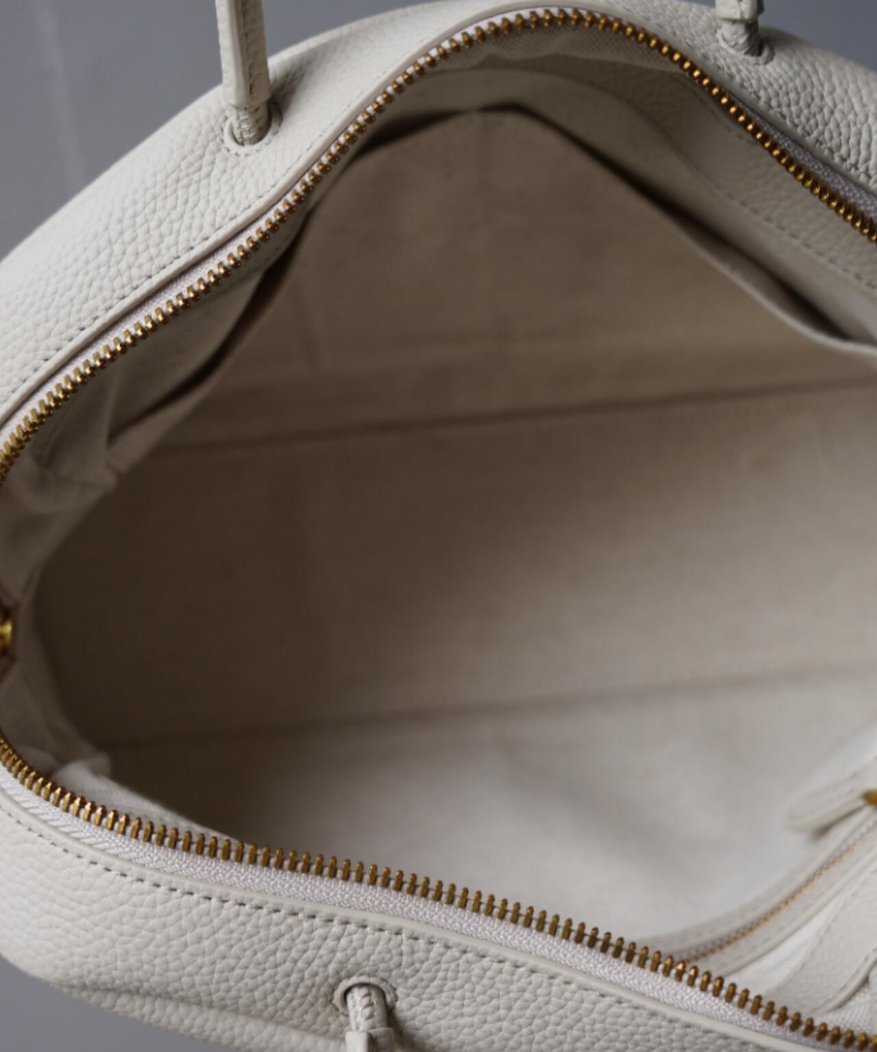TOV(トーヴ) PETAL OBLONG BAG M