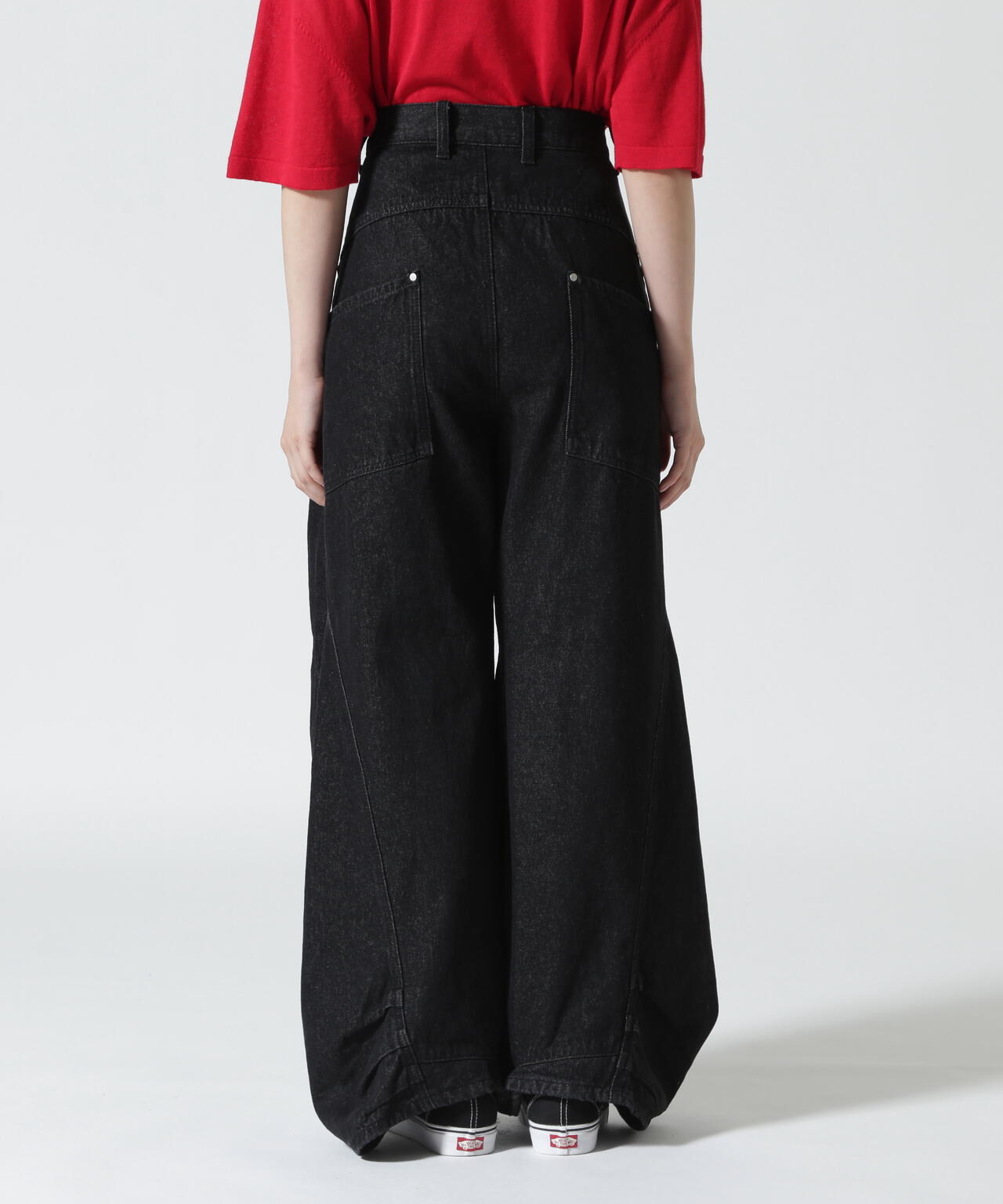 Knuth Marf（クヌースマーフ）tuck design denim pants