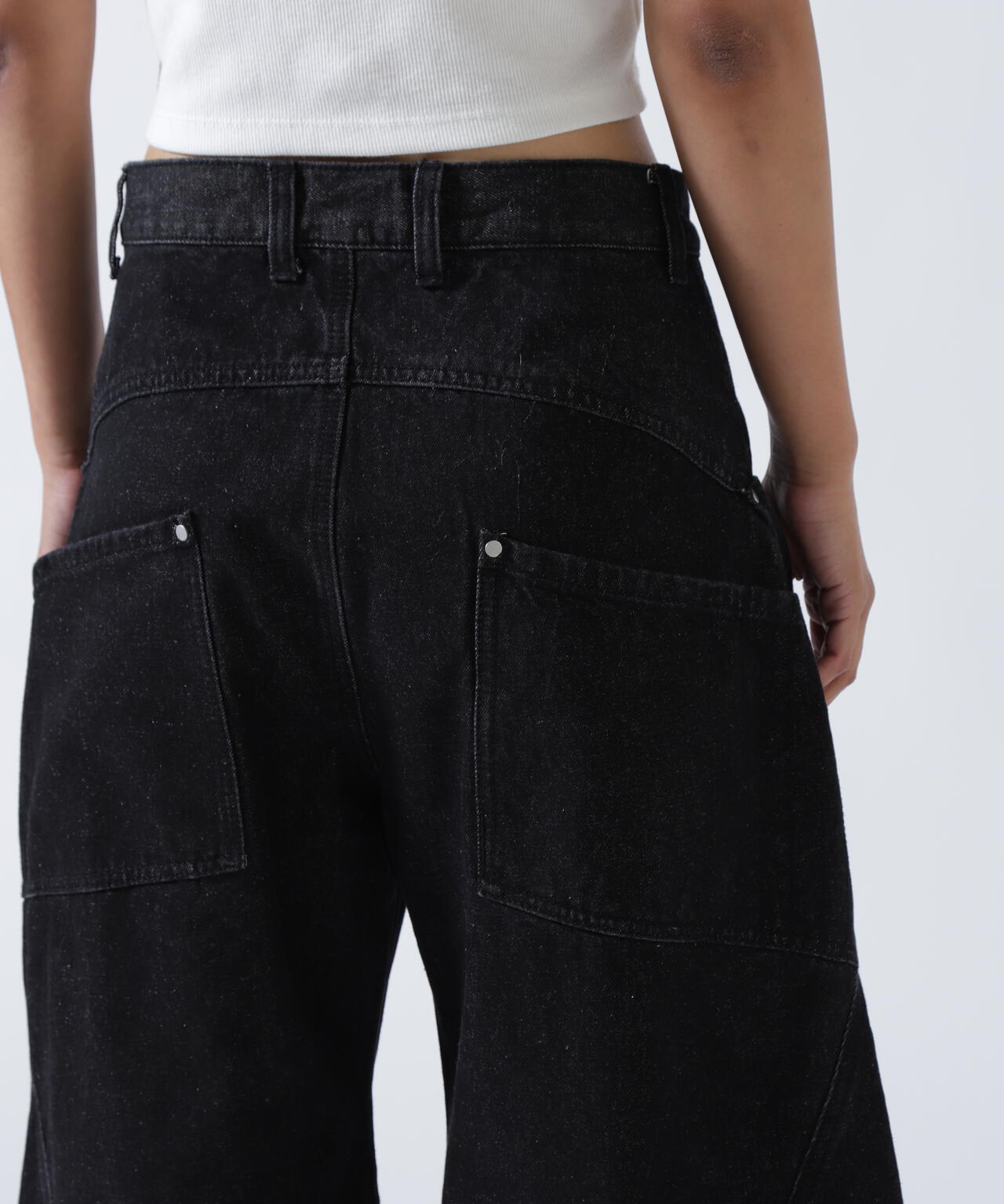 Knuth Marf（クヌースマーフ）tuck design denim pants