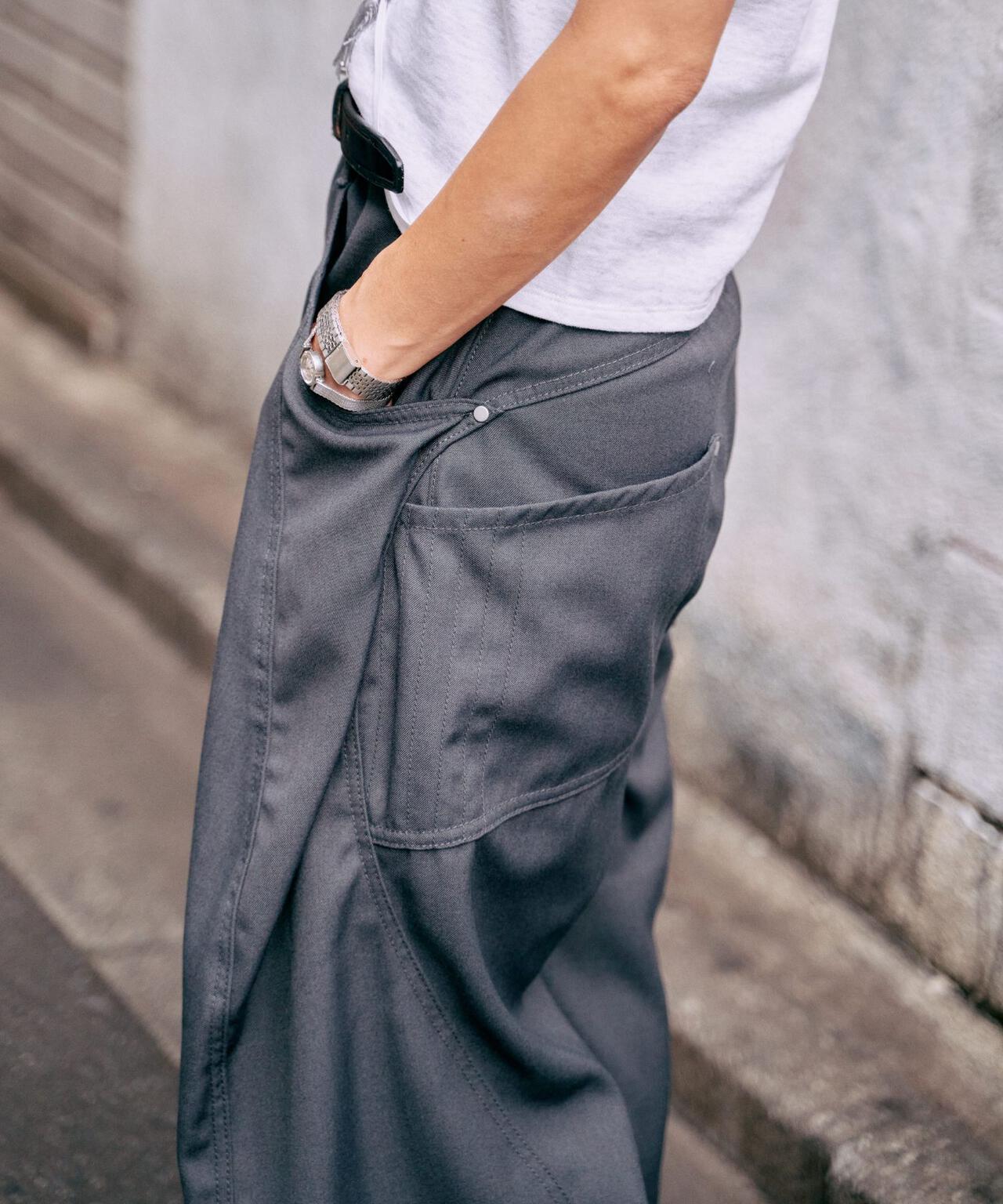 Knuth Marf（クヌースマーフ）tuck design denim pants