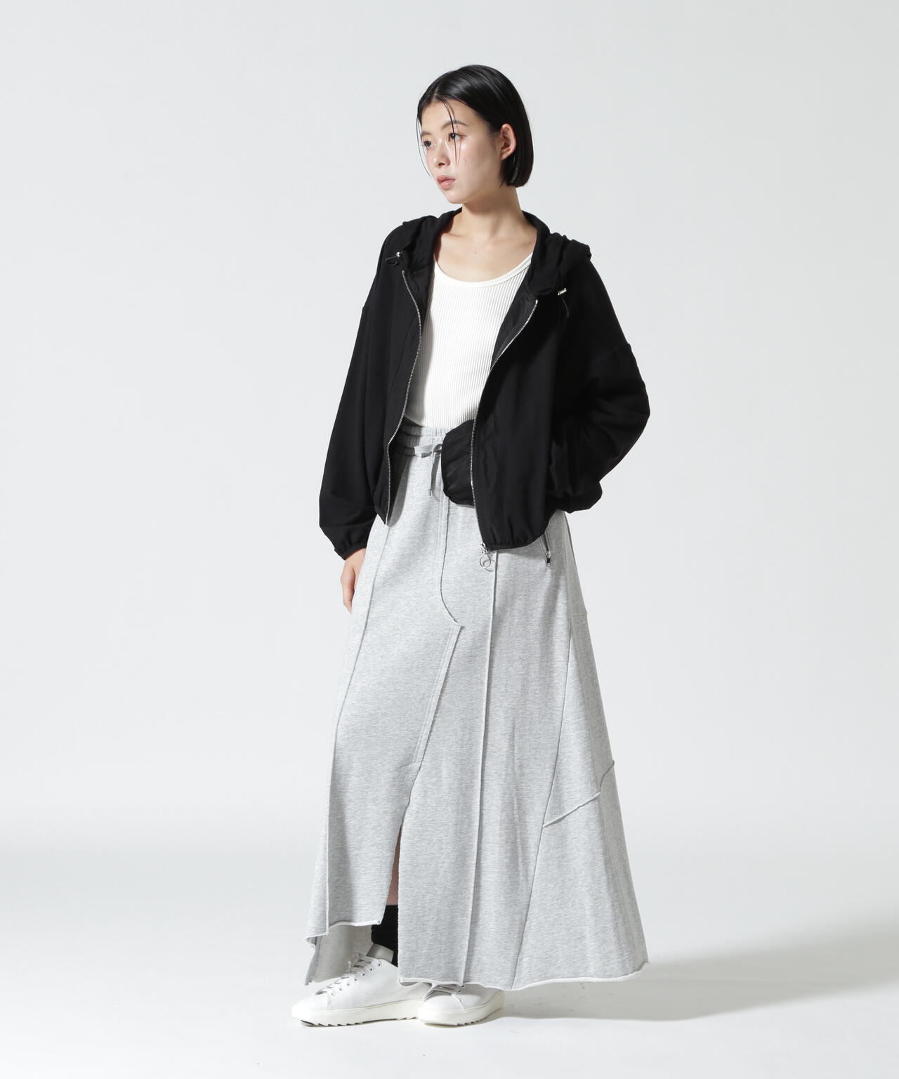 DROIT BELLO（ドロイトベロ）バルーンスリーブフーディ
