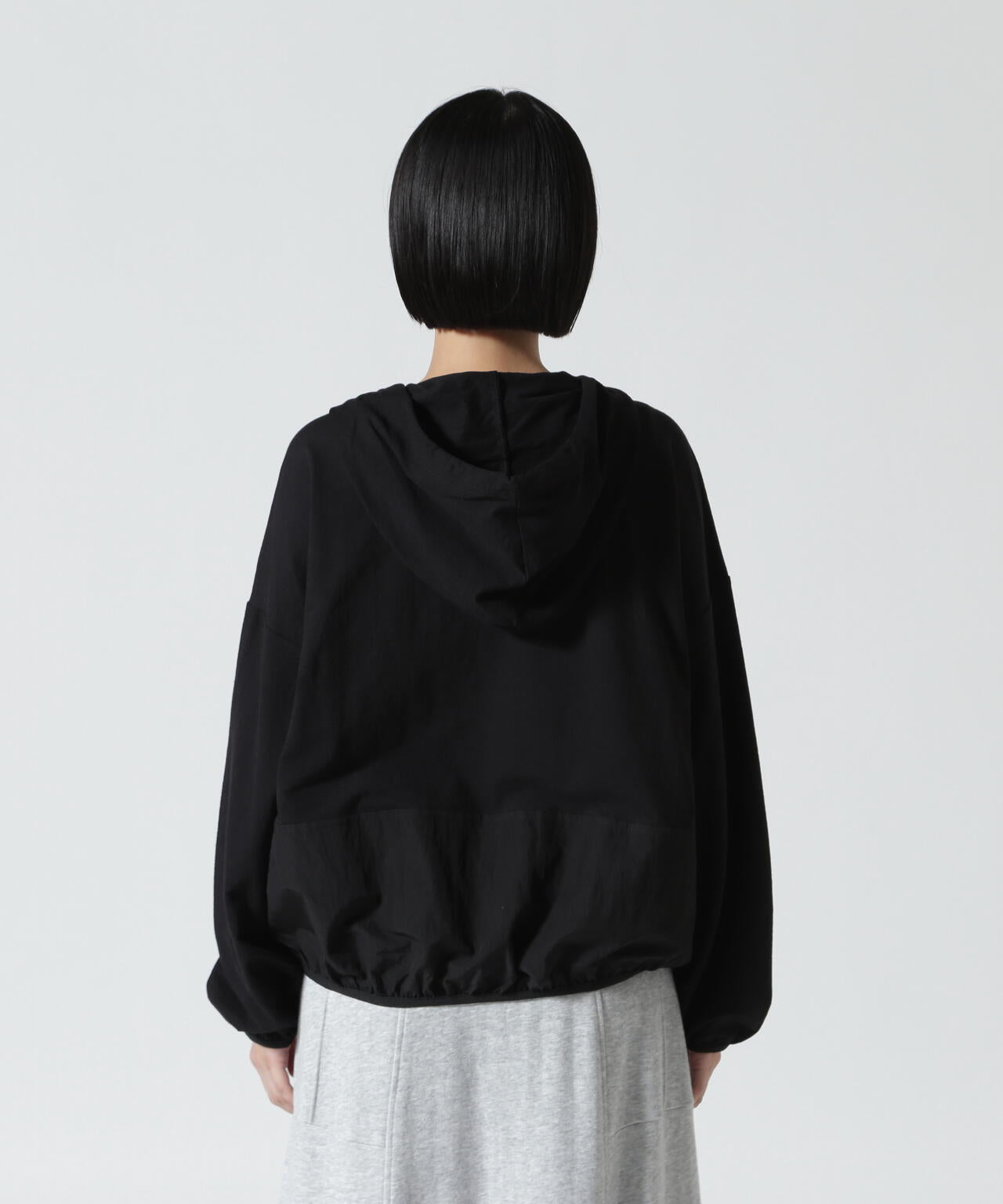 DROIT BELLO（ドロイトベロ）バルーンスリーブフーディ