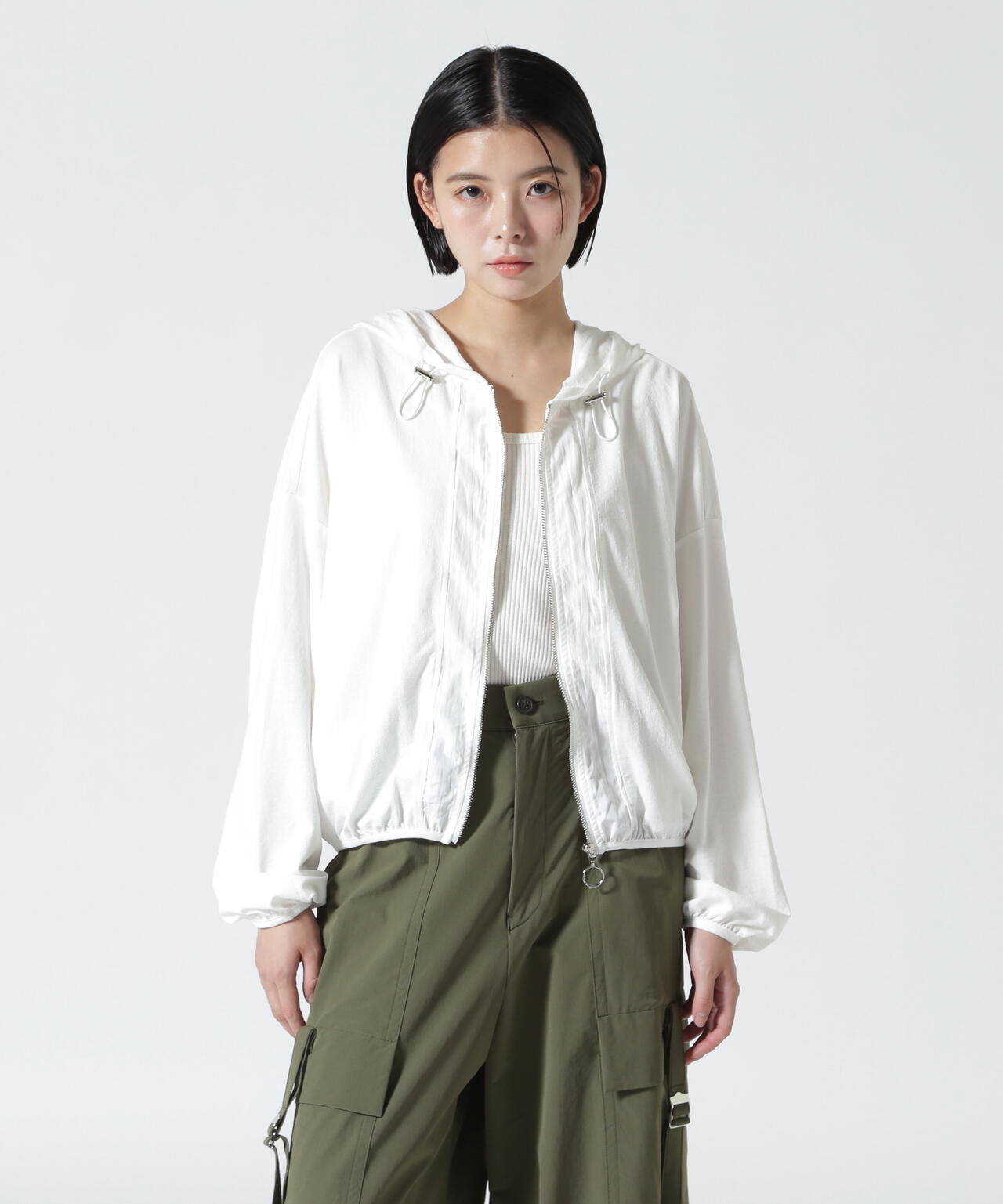 DROIT BELLO（ドロイトベロ）バルーンスリーブフーディ