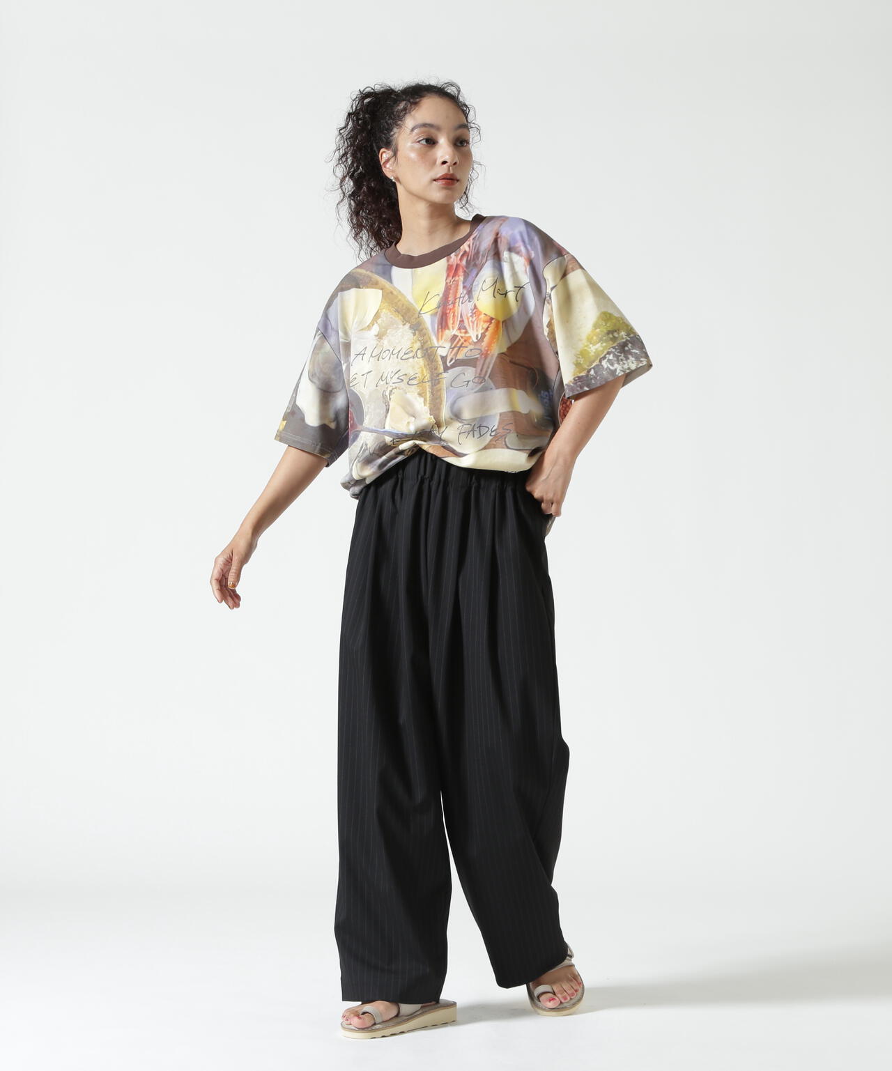 Knuth Marf（クヌースマーフ）oyster graphic tee(unisex)