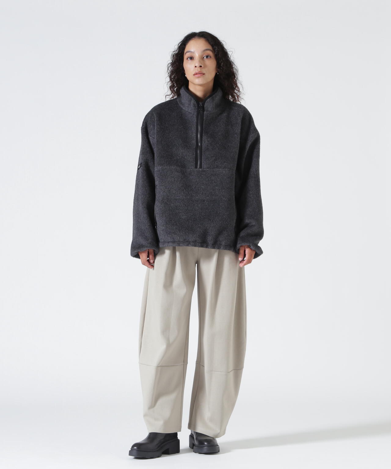 YENN（イエン）SHAGGY HALF ZIP JK