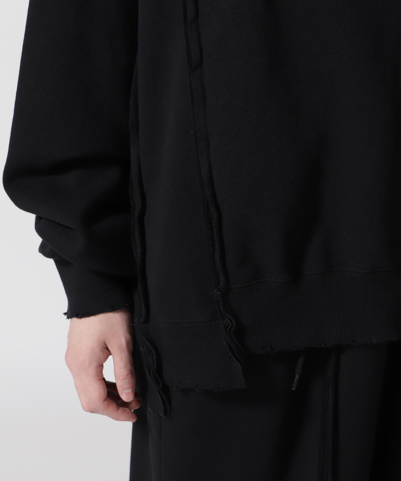 FR(13)NDS/フレンズ/CREW NECK SWEAT