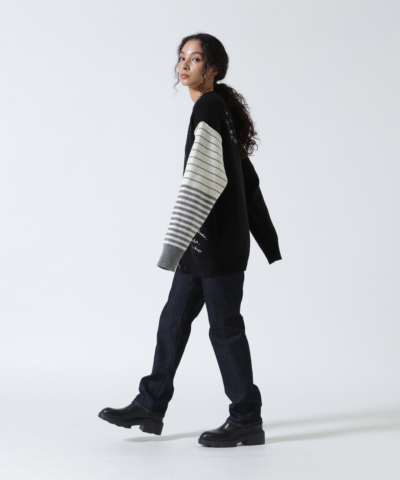 AULA AILA/アウラアイラ/MESSAGE LOGO CARDIGAN