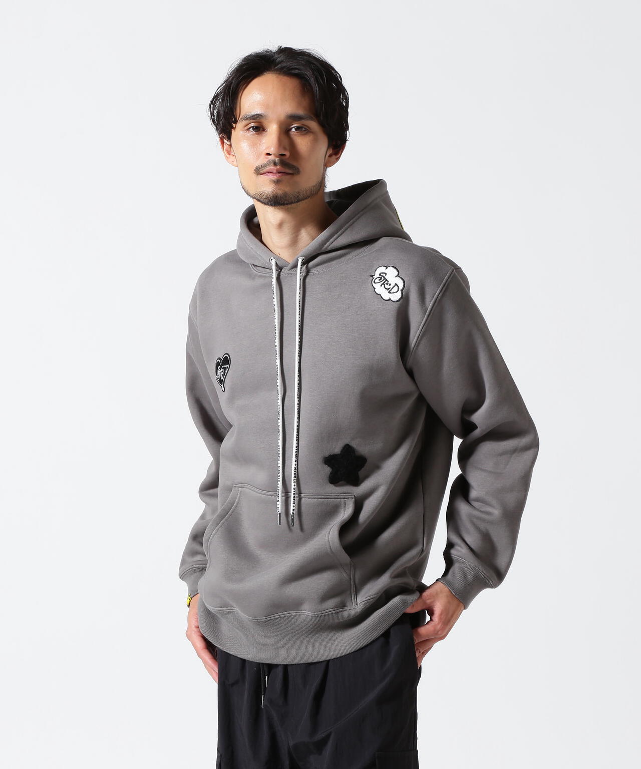 STUD MUFFIN/スタッドマフィン/Star Back Hoodie