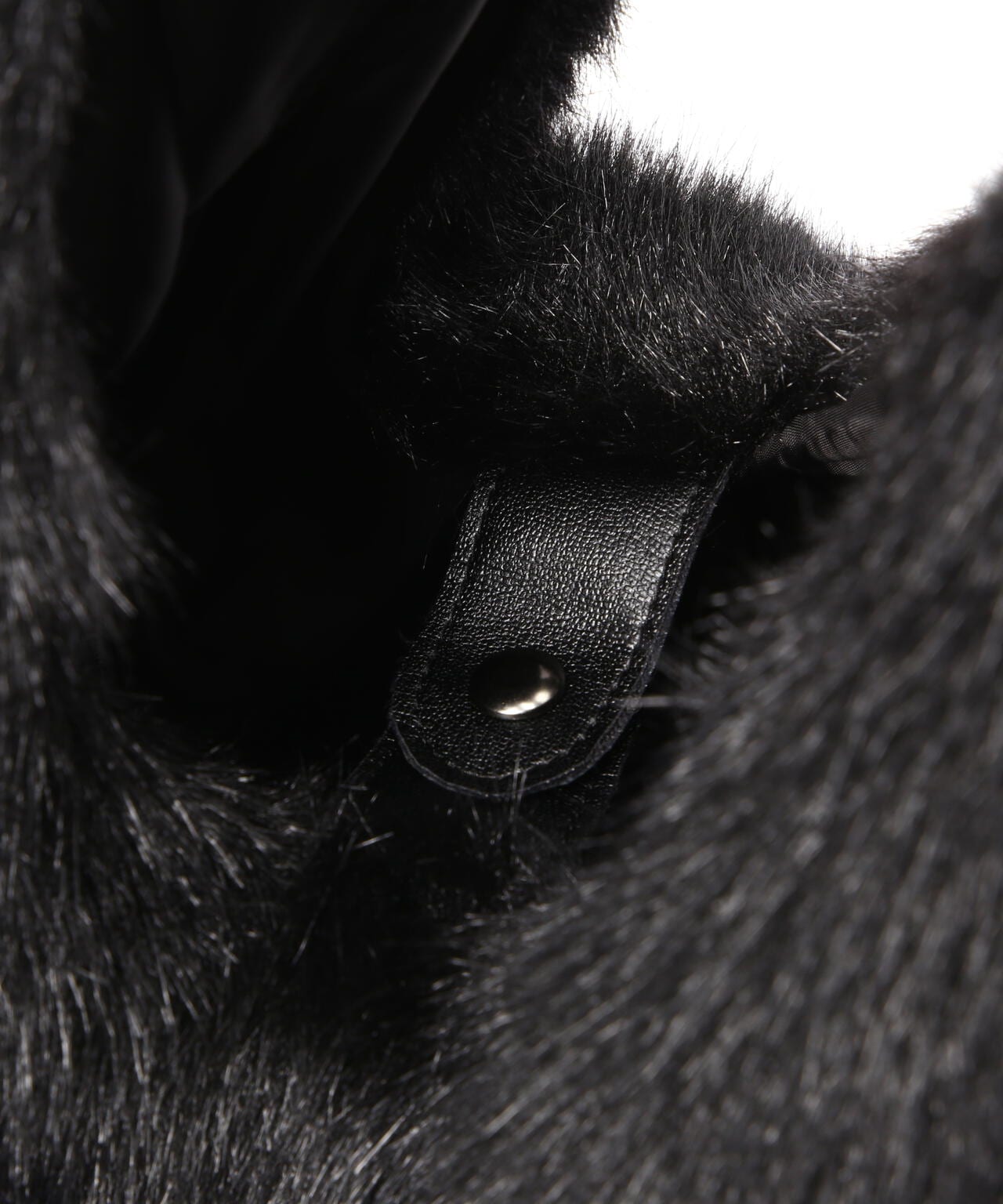 GEN_DAI/ゲンダイ/FAKE FUR BAG