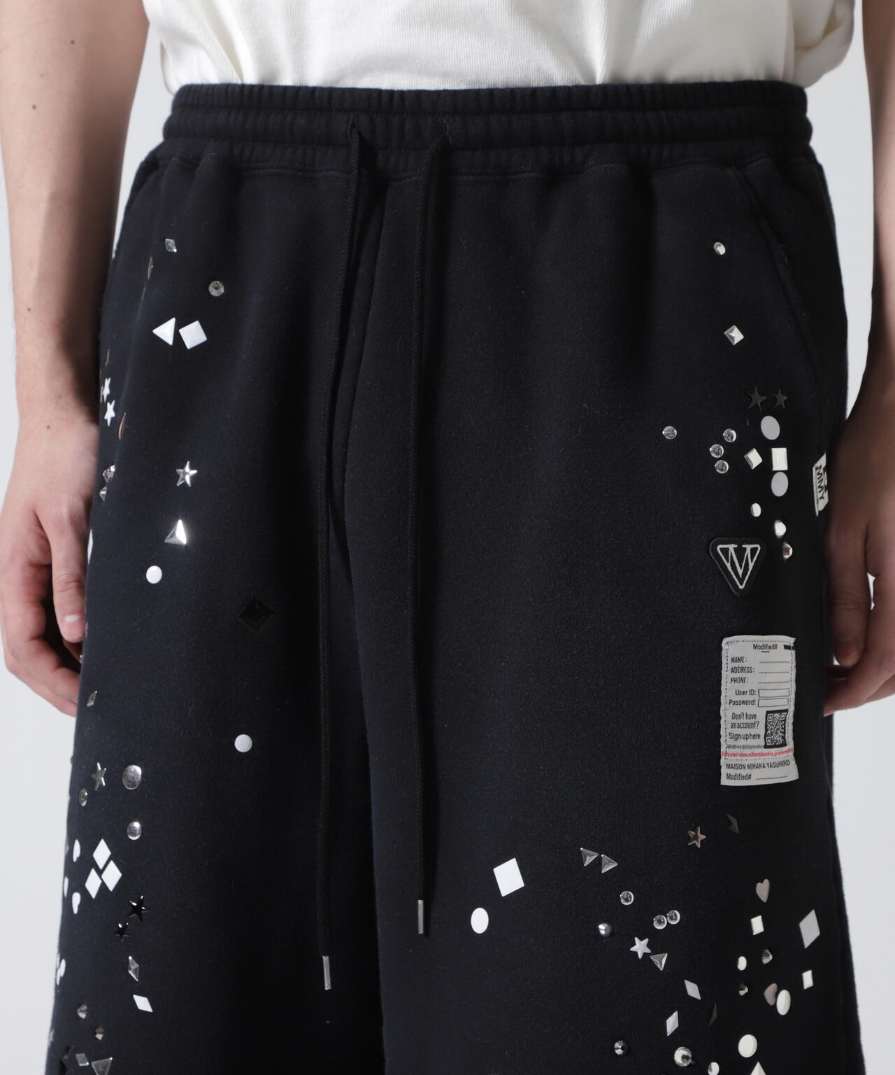 Maison MIHARAYASUHIRO/メゾン ミハラヤスヒロ/EMBELLISHED SHORTS