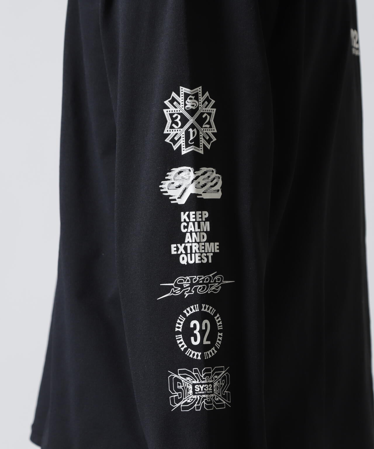 SY32 by SWEET YEARS /エスワイサーティトゥ バイ スィートイヤーズ/MULTI LOGO L/S TEE