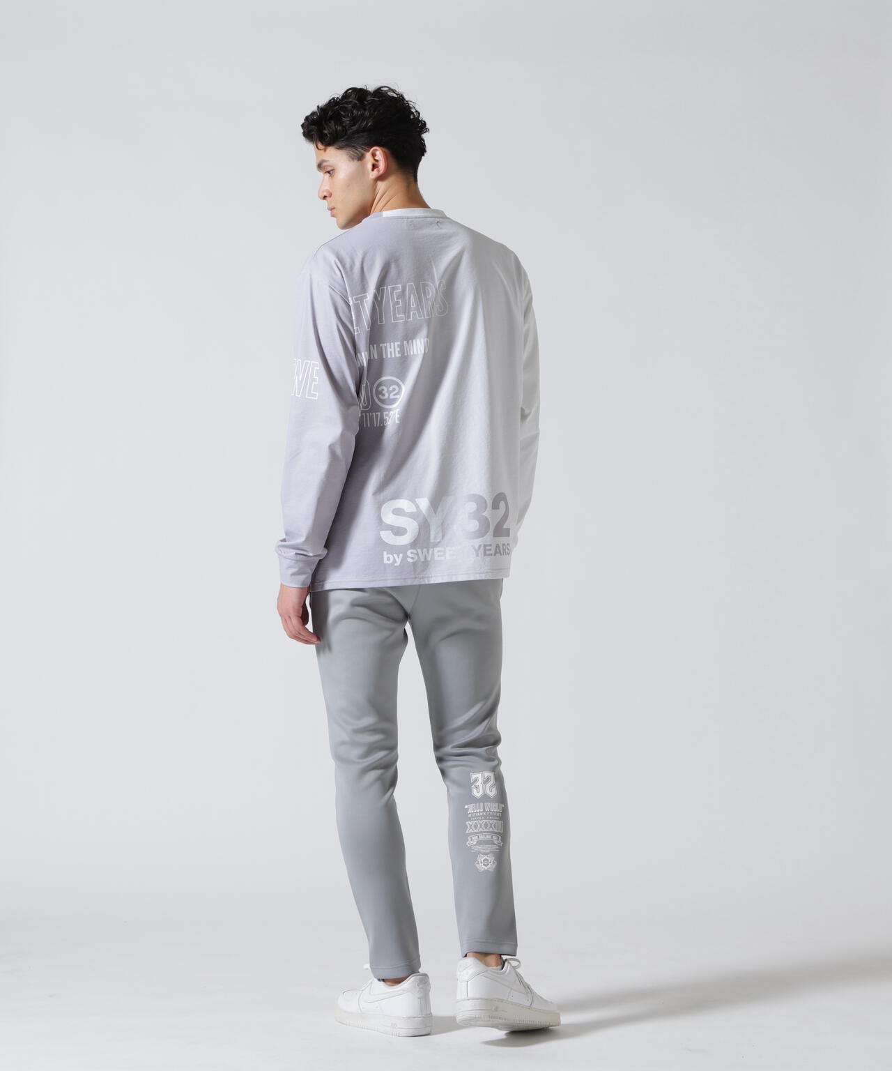 SY32 by SWEET YEARS/エスワイサーティトゥ バイ スィートイヤーズ/GRADATION LOGO L/S TEE