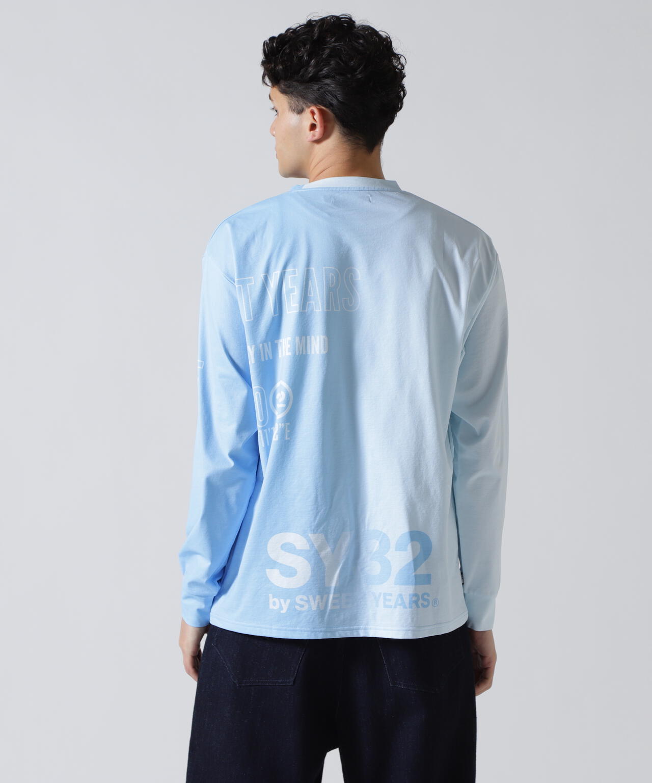 SY32 by SWEET YEARS/エスワイサーティトゥ バイ スィートイヤーズ/GRADATION LOGO L/S TEE