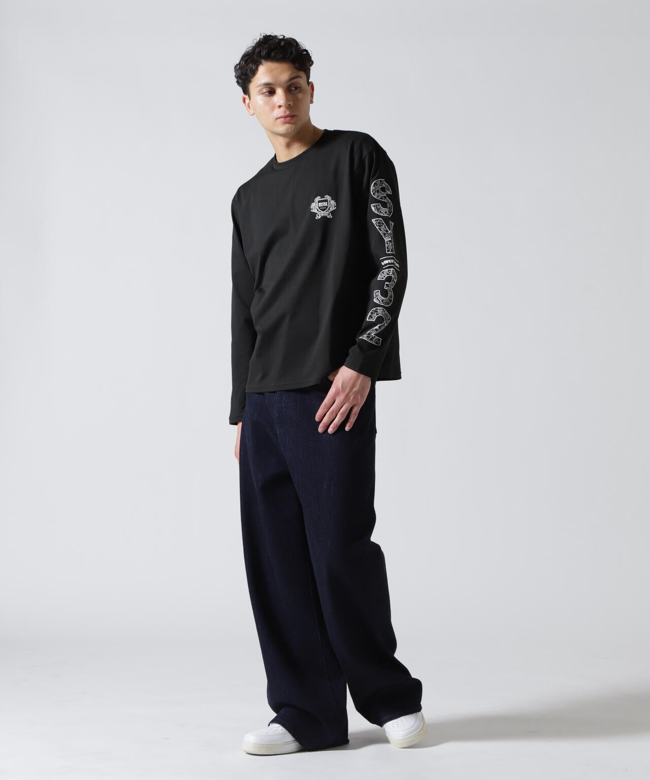 SY32 by SWEET YEARS/エスワイサーティトゥ バイ スィートイヤーズ/NEO SHIELD LOGO L/S TEE