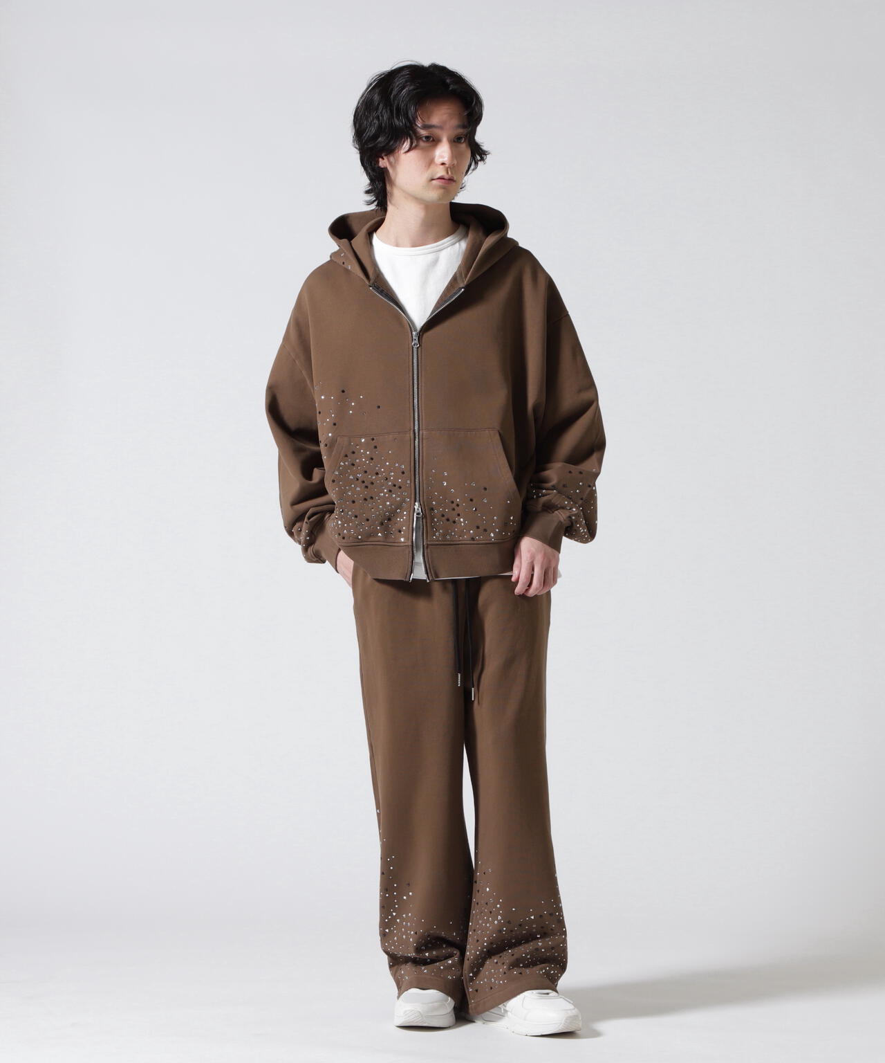 177cm B:81 W:72 H:88 着用サイズ：L