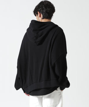 Height 178  Chest 92  Waist 76  hips 95  Shoes 27.0 着用サイズ：L