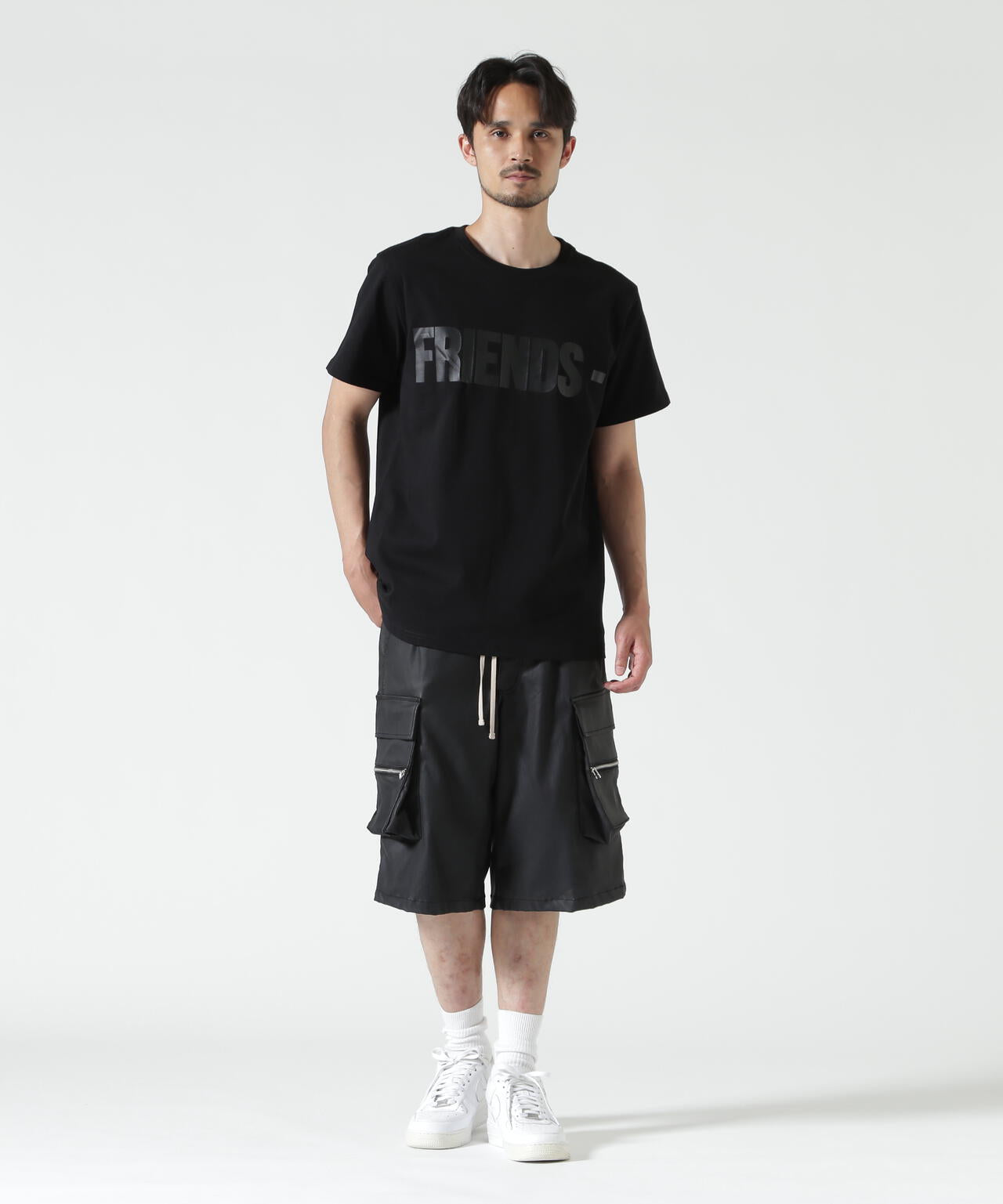 VLONE/ヴィーロン/CLASSIC LOGO-FRIENDS TEE