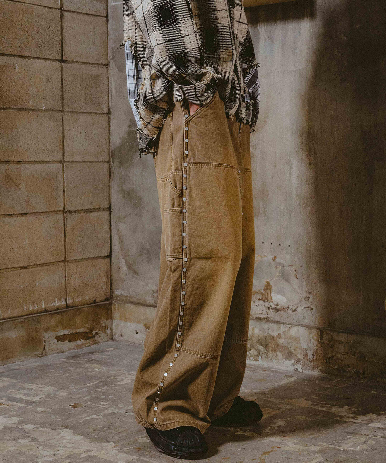 FR(13)NDS/フレンズ/DUCK STUDS PANTS
