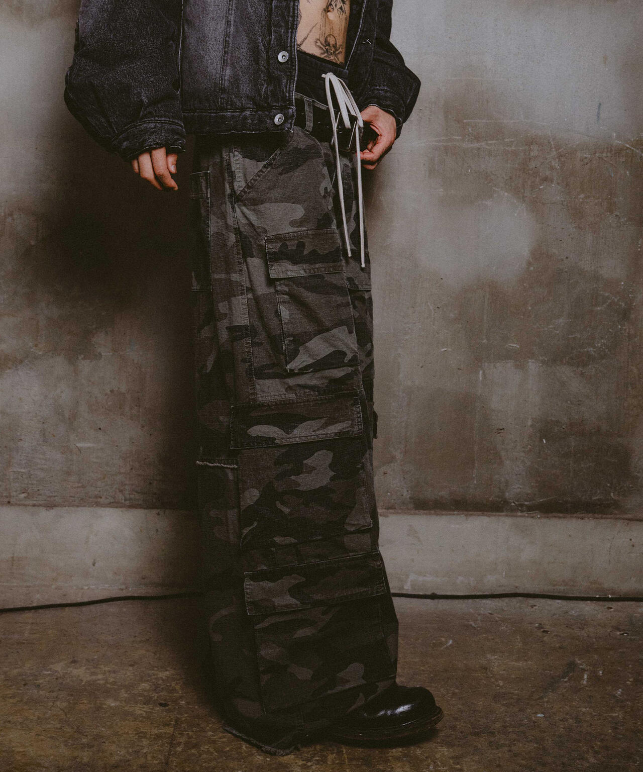 FR(13)NDS/フレンズ/DOUBLE WAIST CARGO PANTS