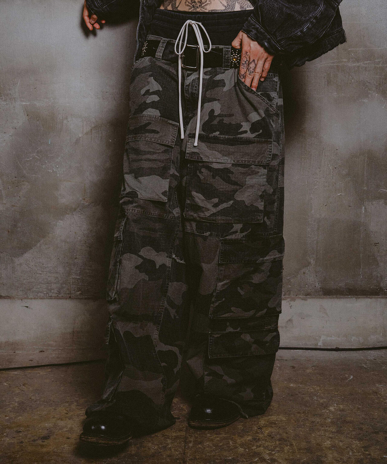 FR(13)NDS/フレンズ/DOUBLE WAIST CARGO PANTS