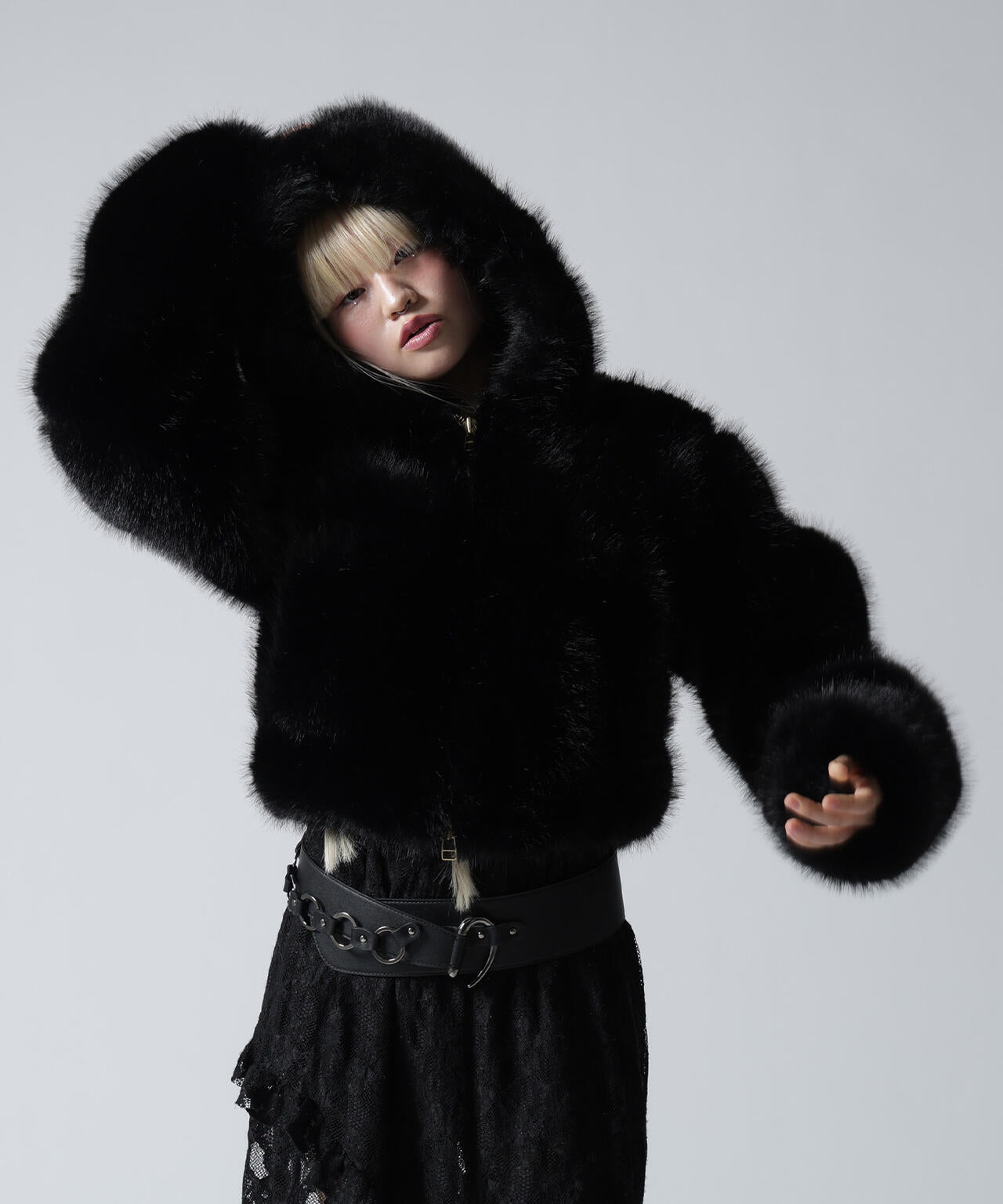 FR(13)NDS/フレンズ/ECO FUR HOOD BLOUSON